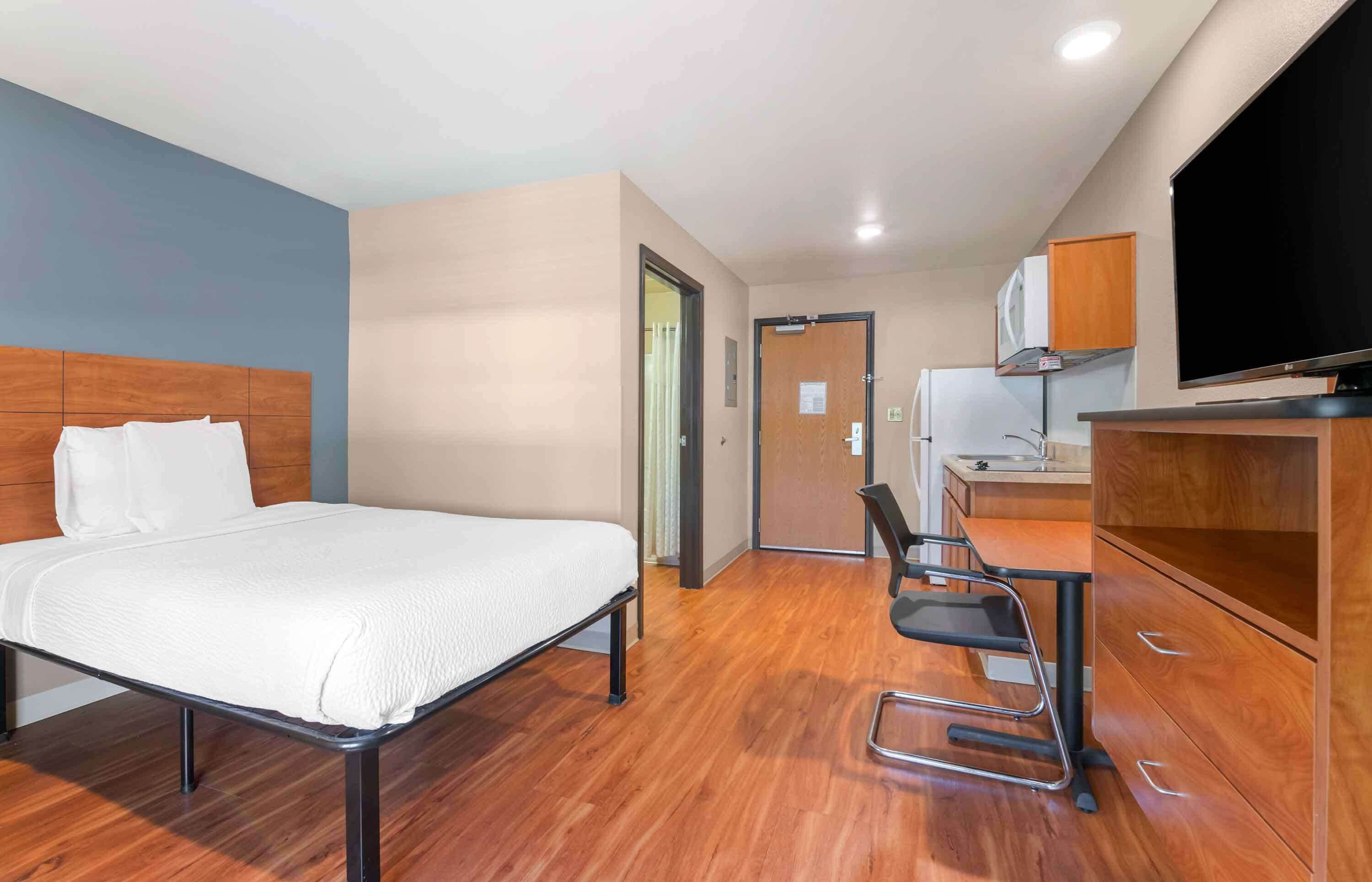 Extended Stay America Select Suites Denver Aurora