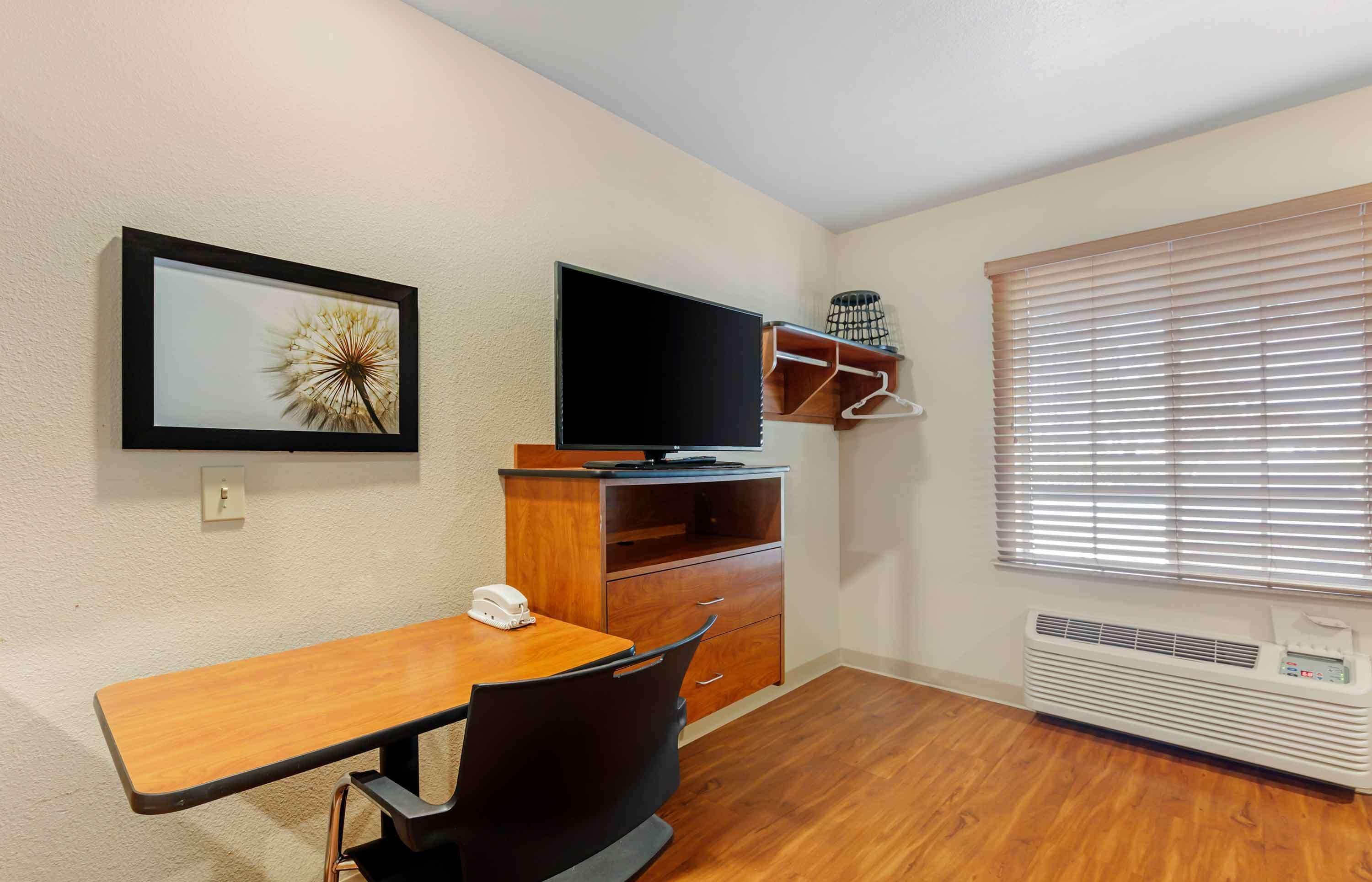 Extended Stay America Select Suites Denver Aurora