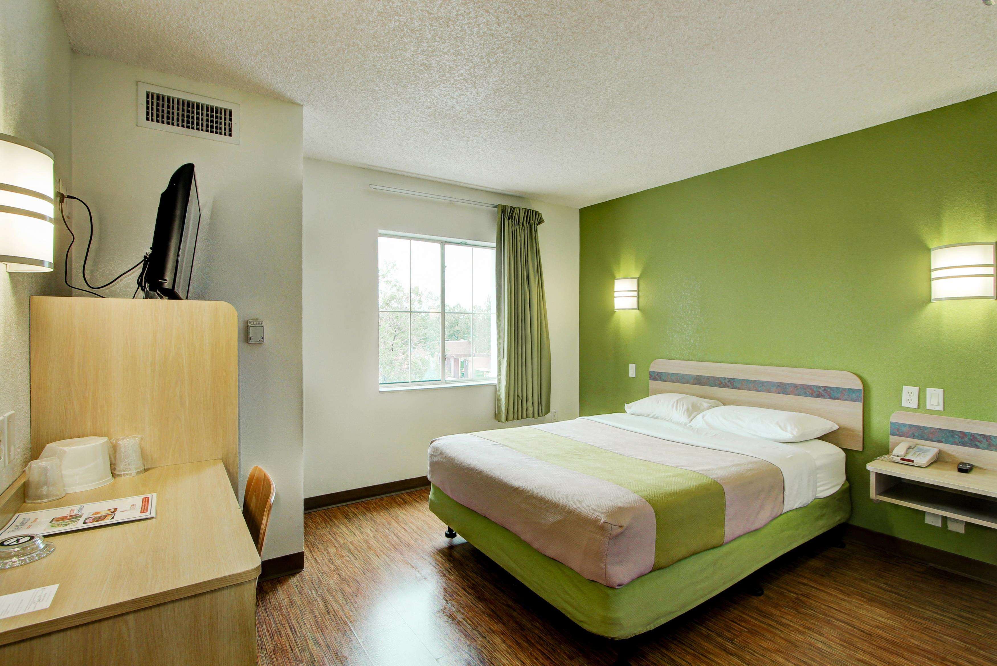 Park Inn by Radisson, Aurora