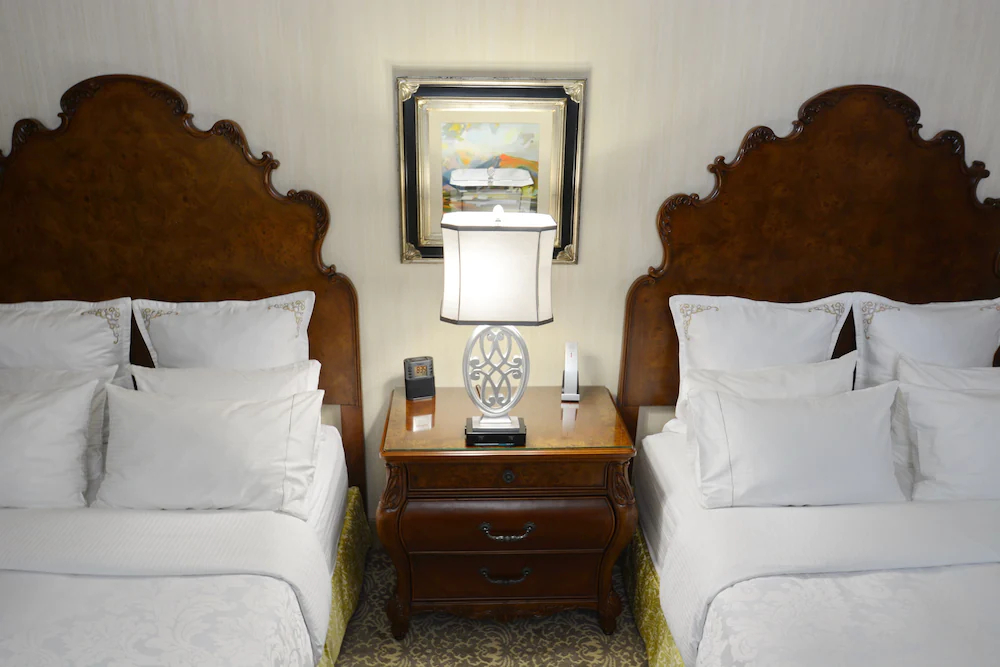 Woolley's Classic Suites