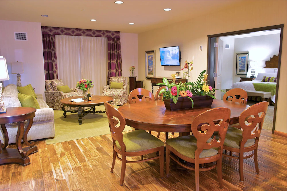 Woolley's Classic Suites