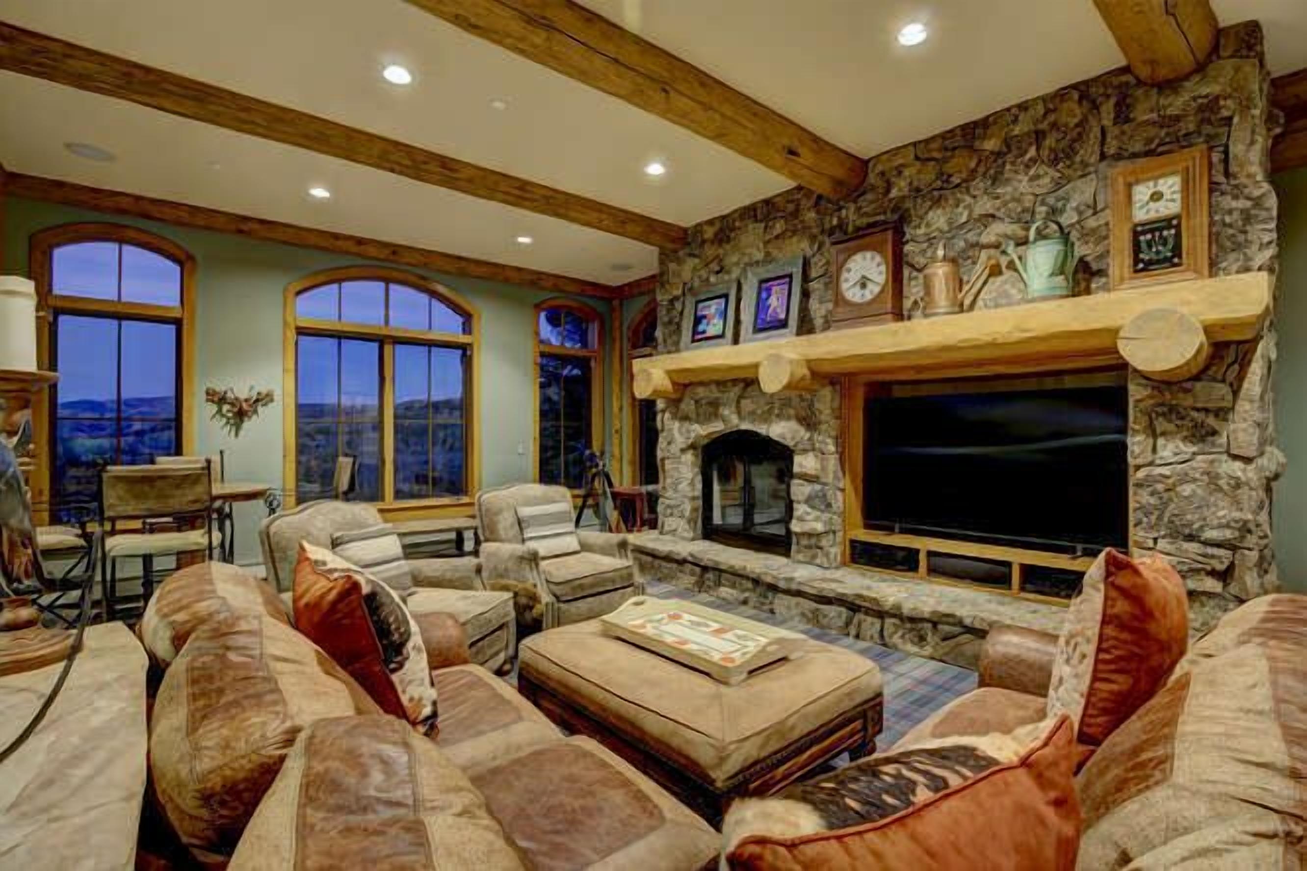 Snowberry by Elevation Accommodations
