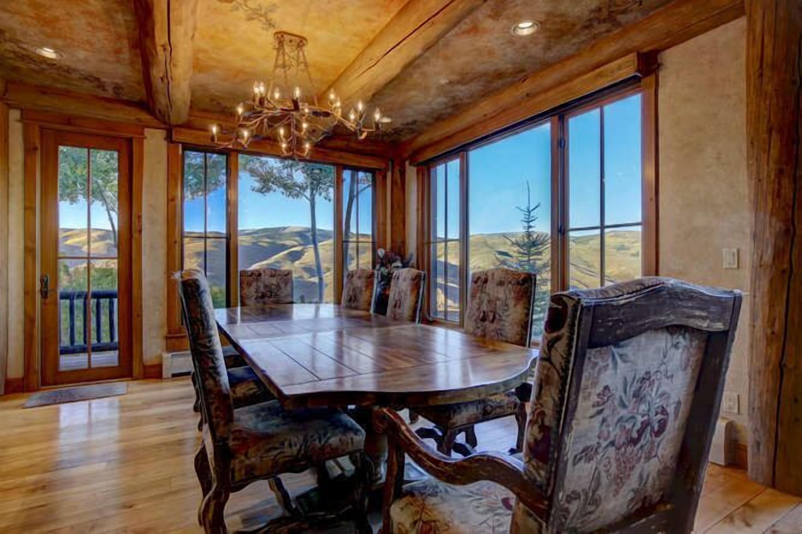 Snowberry by Elevation Accommodations