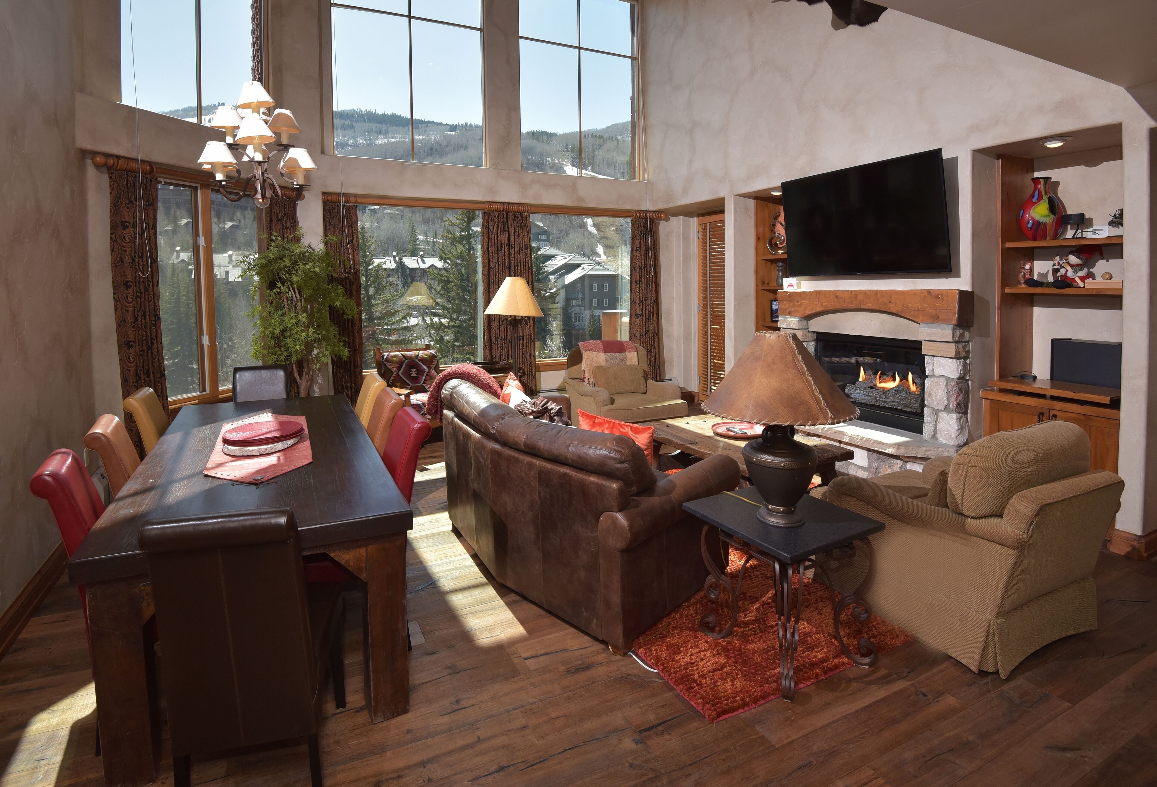 Elkhorn Lodge