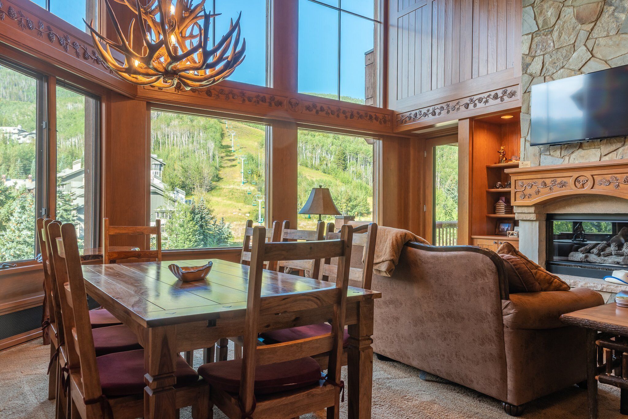 Elkhorn Lodge