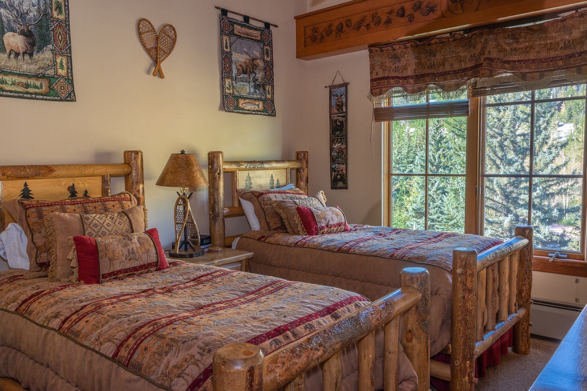 Elkhorn Lodge