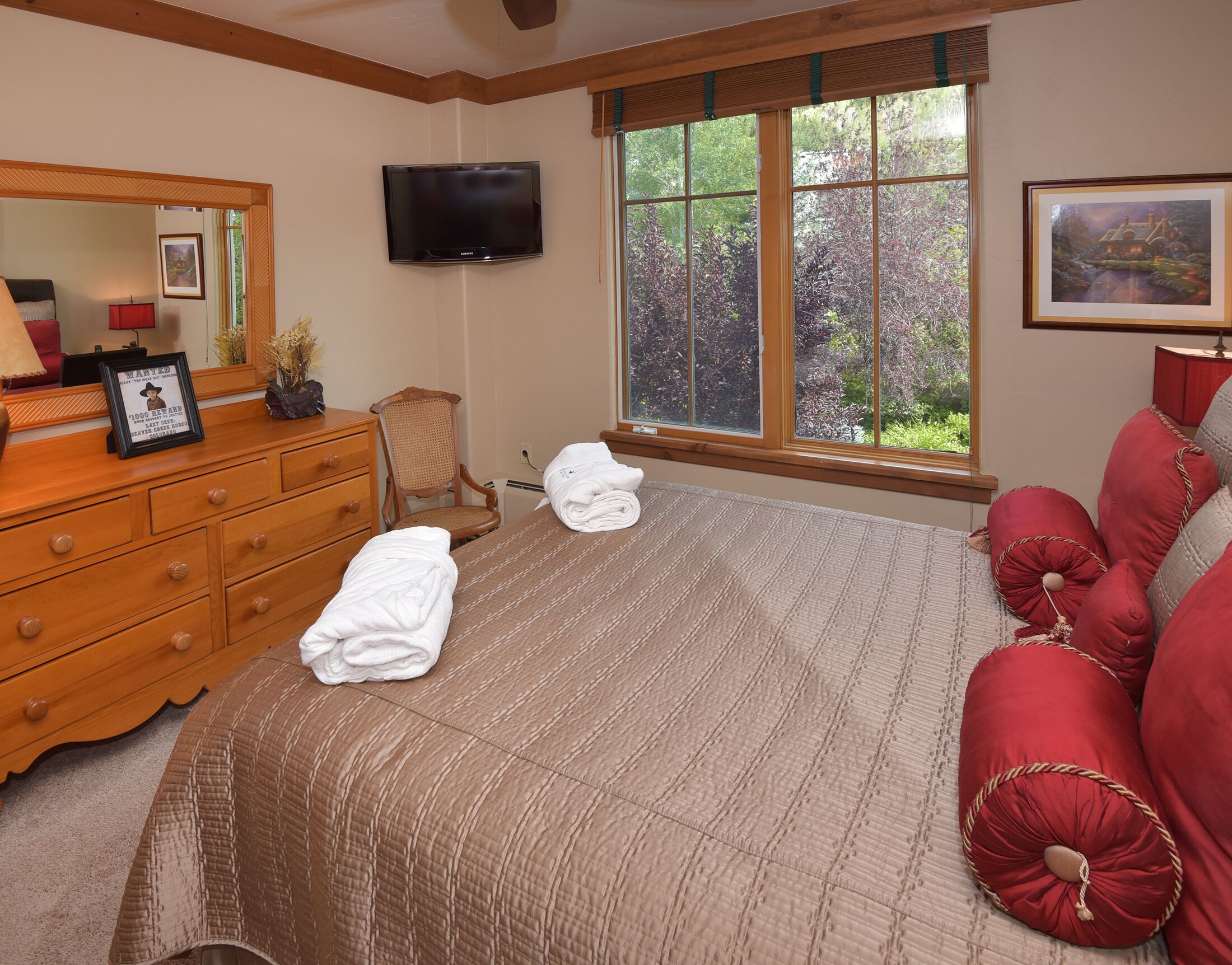 Elkhorn Lodge