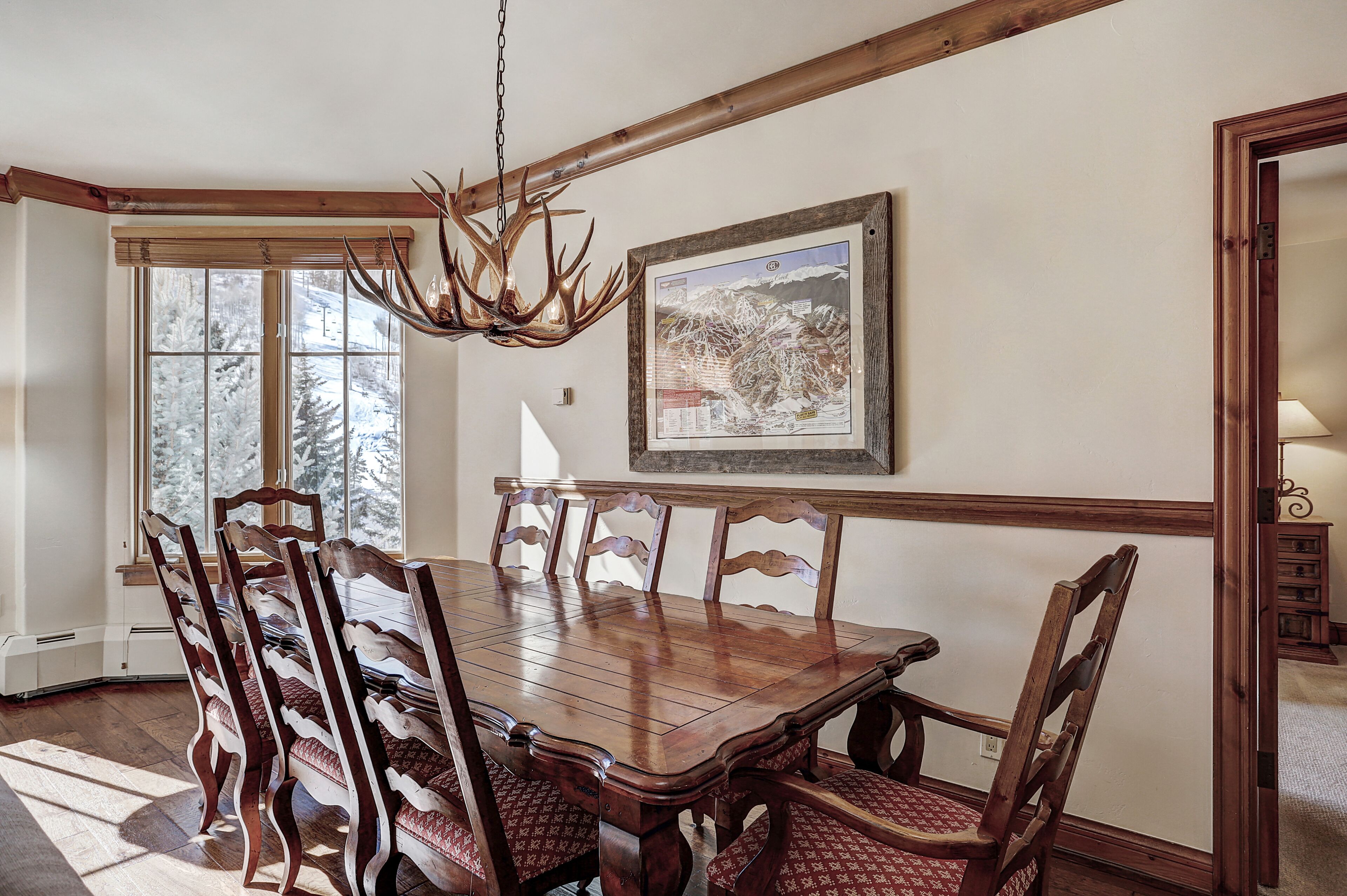 Elkhorn Lodge