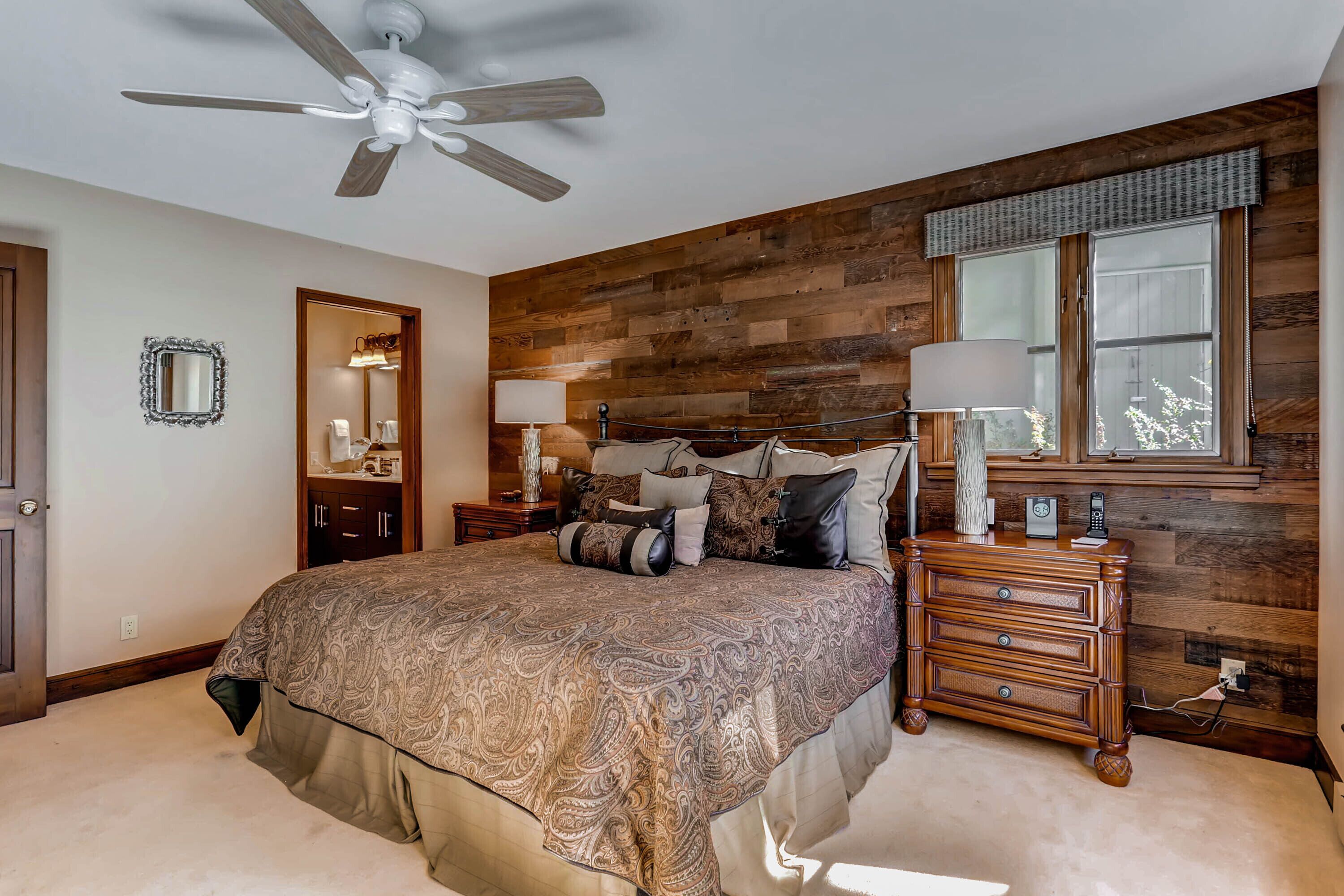 Highlands Lodge