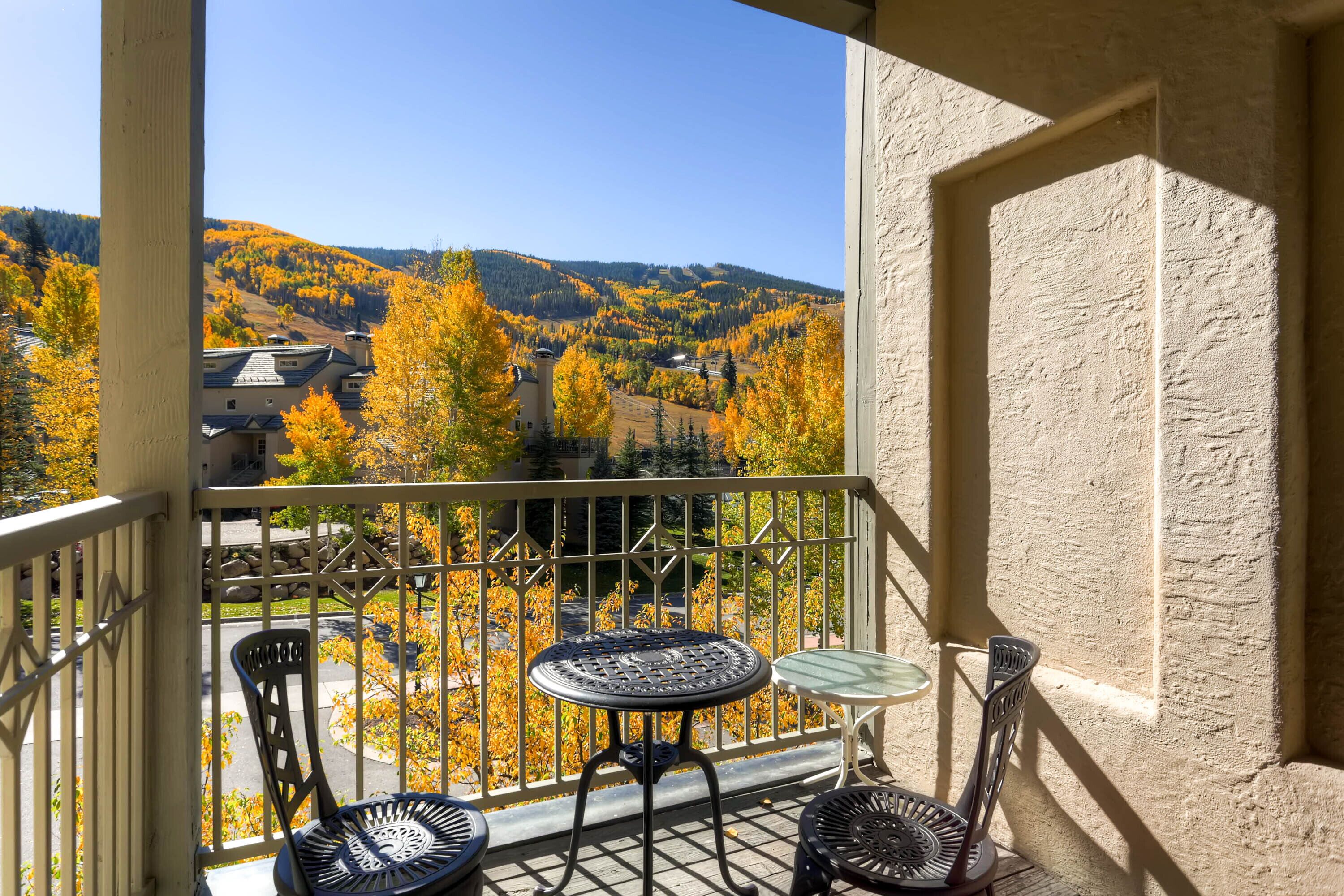 Highlands Lodge