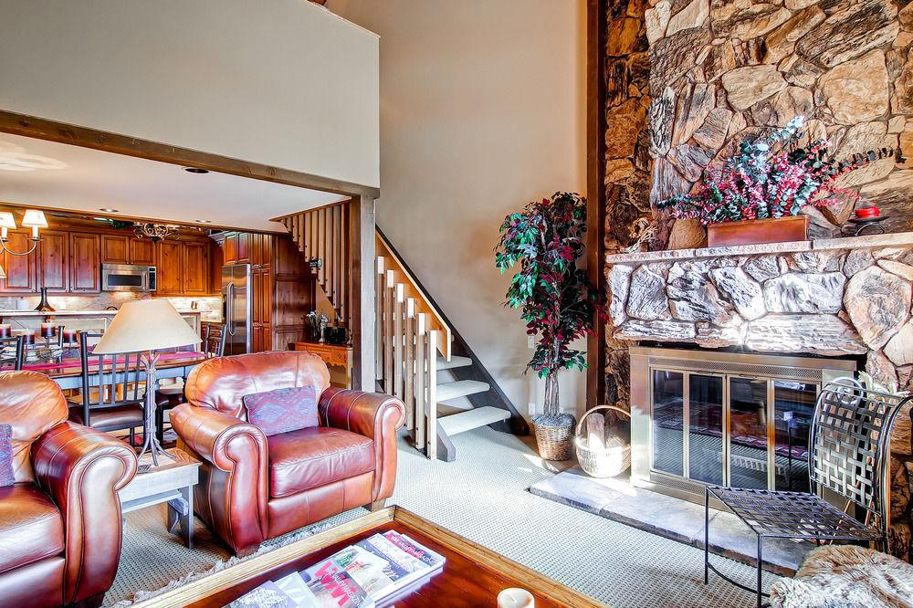 Ridgepoint Townhomes