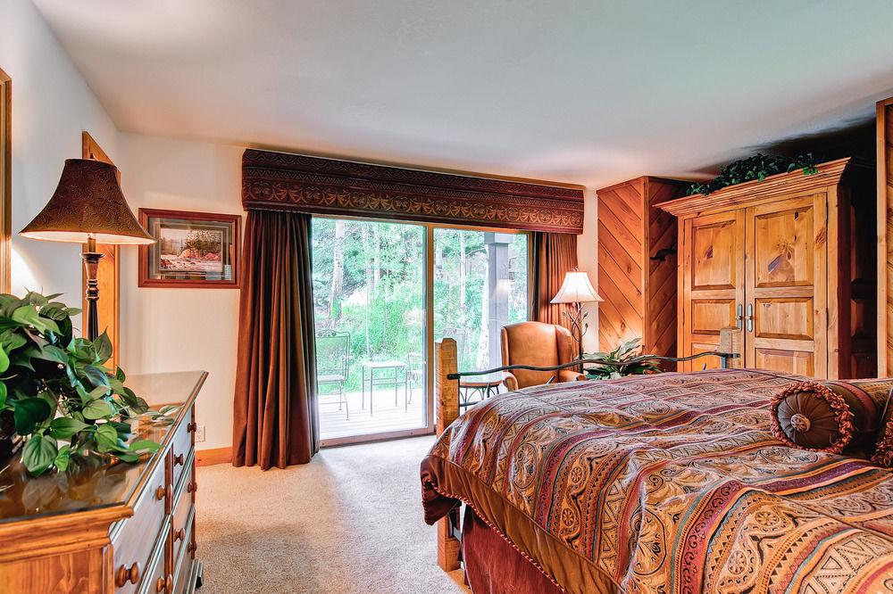 Ridgepoint Townhomes