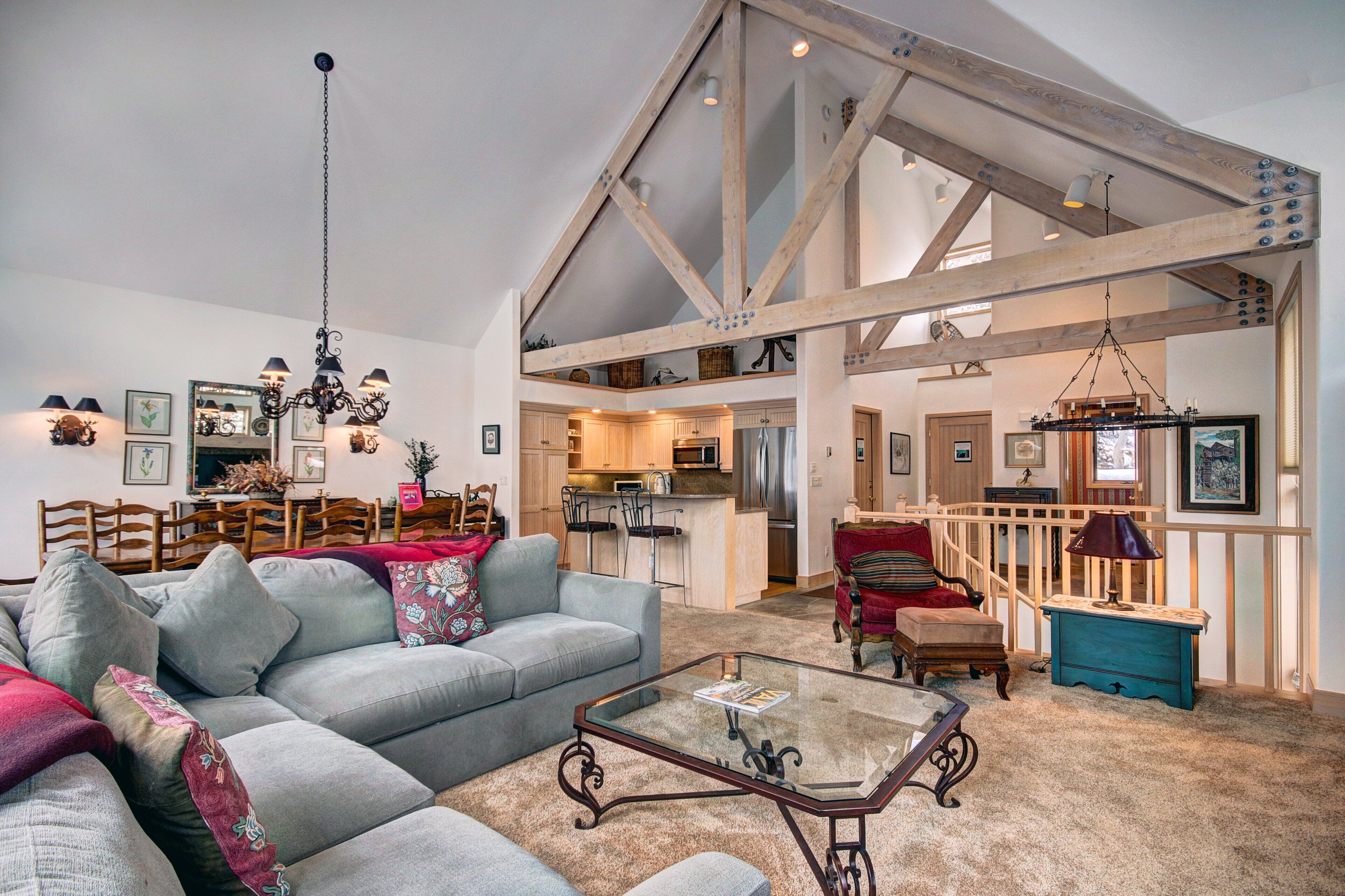 The Pines Lodge