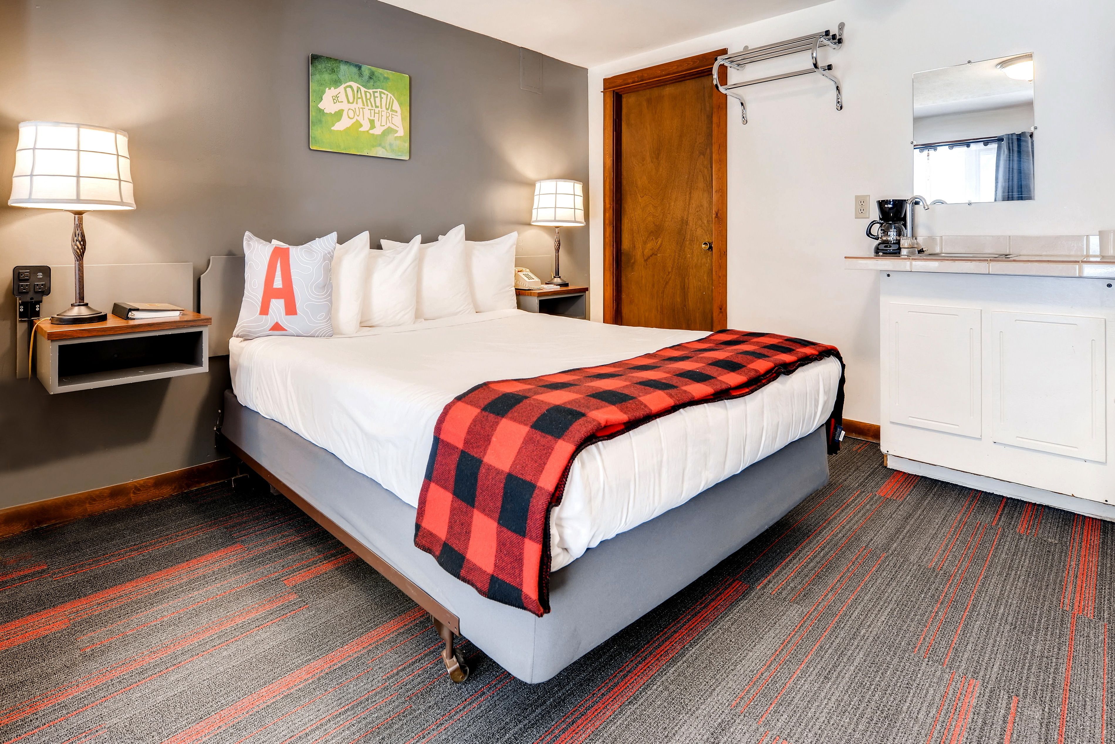 Boulder Adventure Lodge