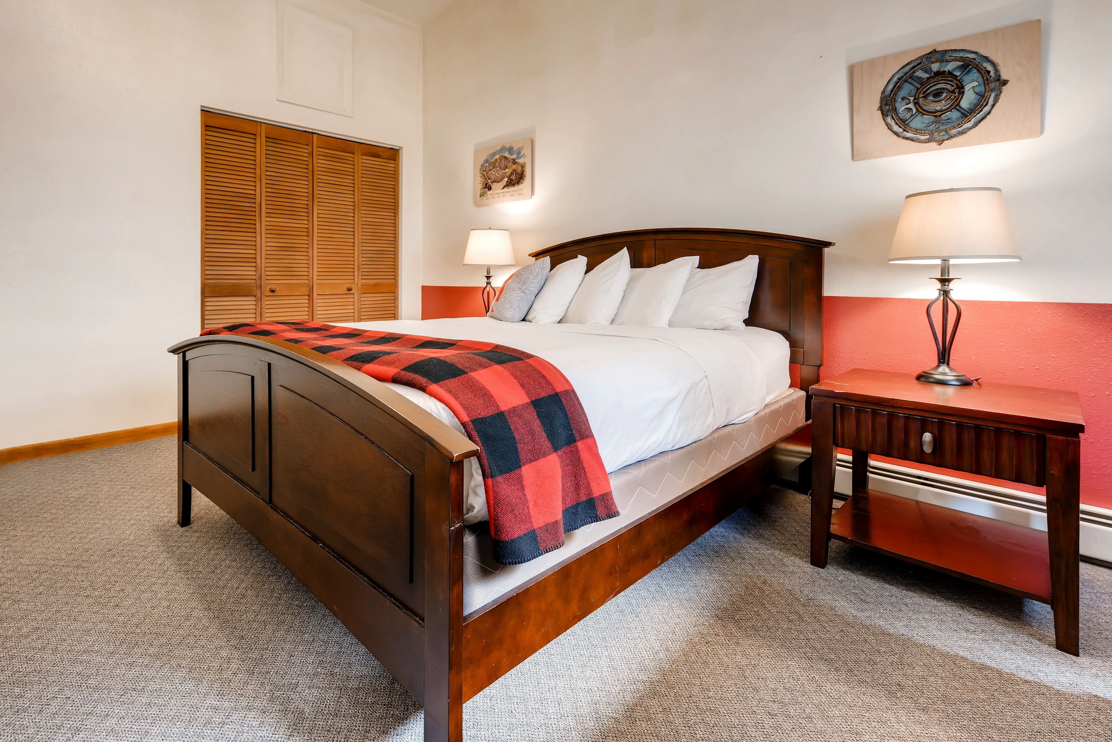 Boulder Adventure Lodge