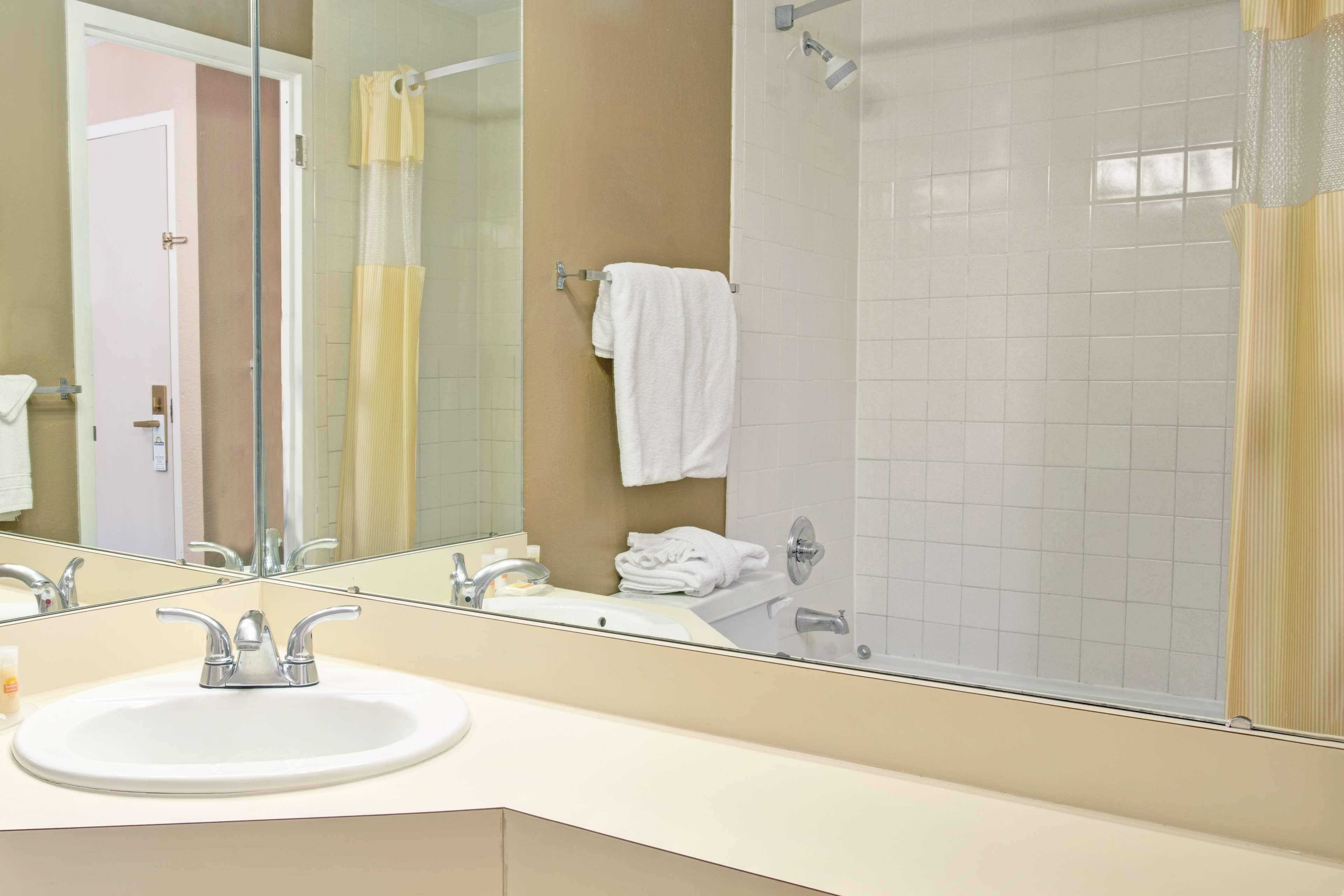 Fairfield Inn & Suites Boulder