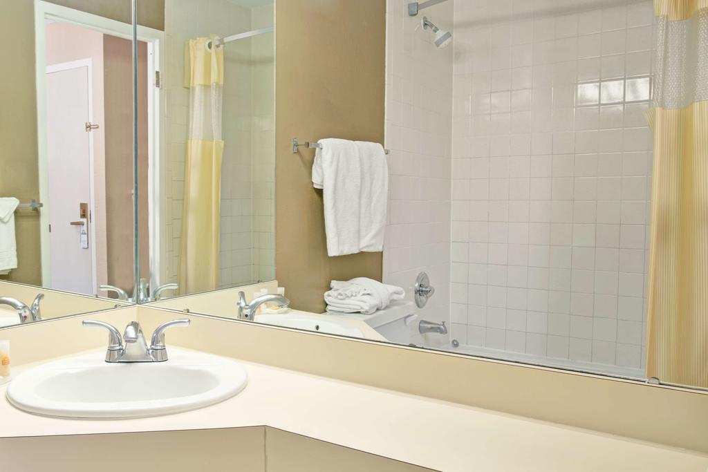 Fairfield Inn & Suites Boulder