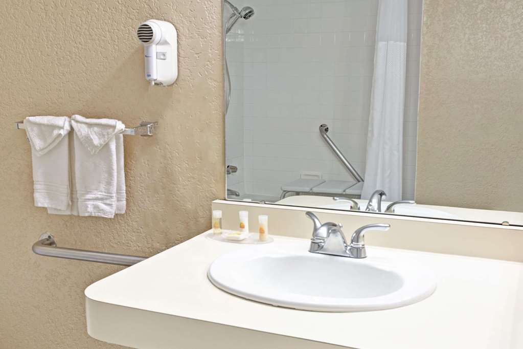 Fairfield Inn & Suites Boulder