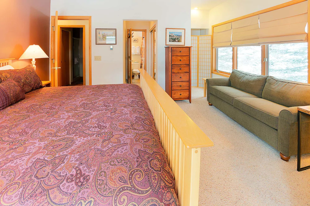 Antlers Lodge by Ski Country Resorts