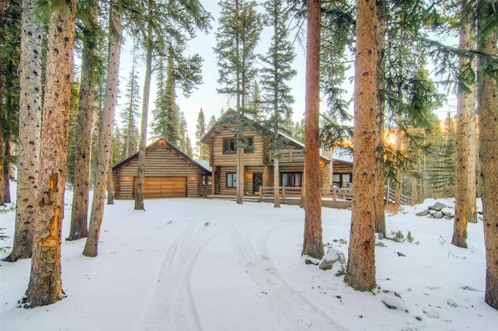 Bear Lodge by Pinnacle Lodging