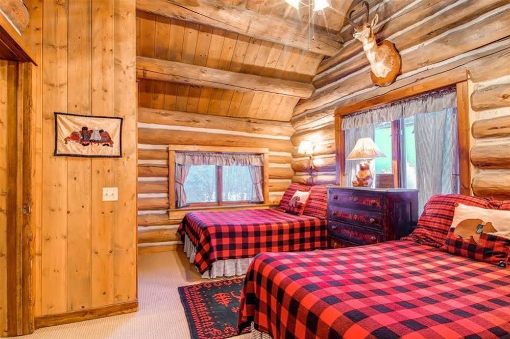 Bear Lodge by Pinnacle Lodging