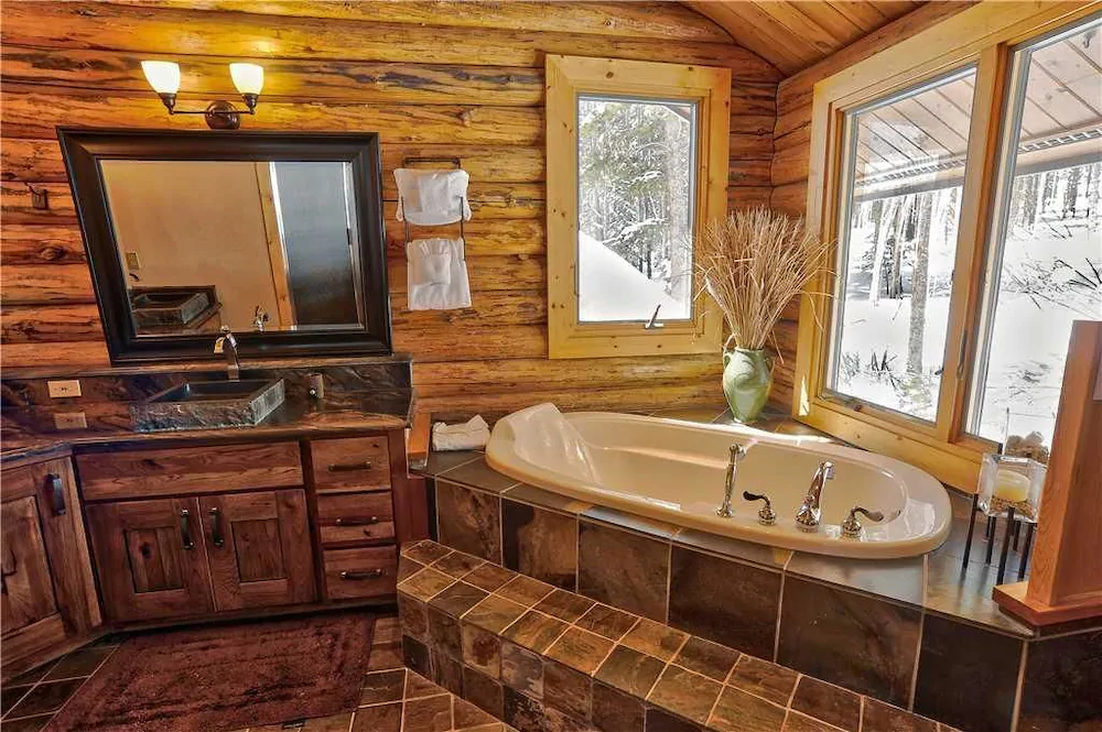 Black Bear Lodge