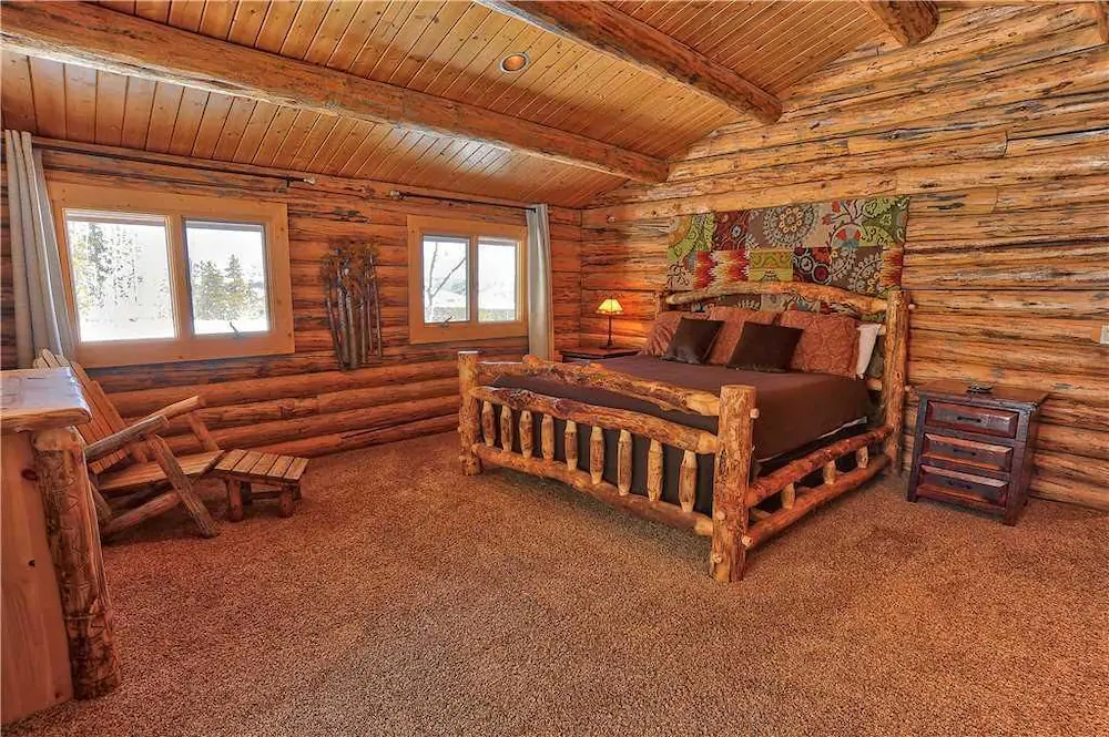 Black Bear Lodge