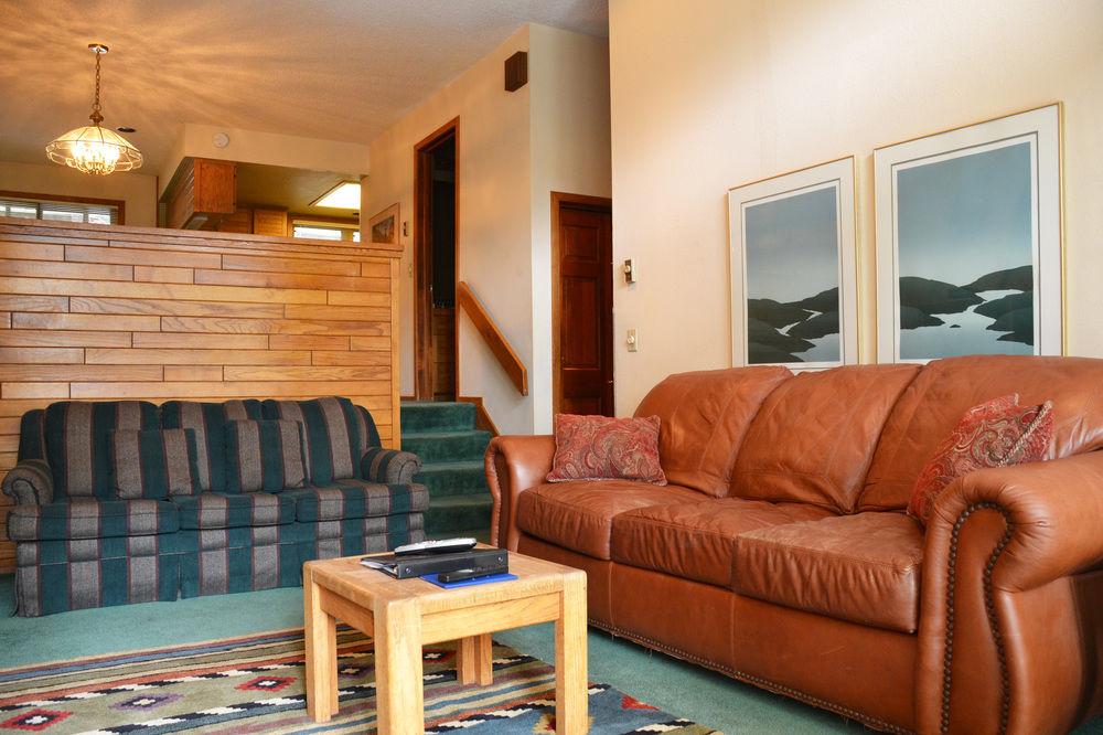 Chimney Ridge by Ski Village Resorts