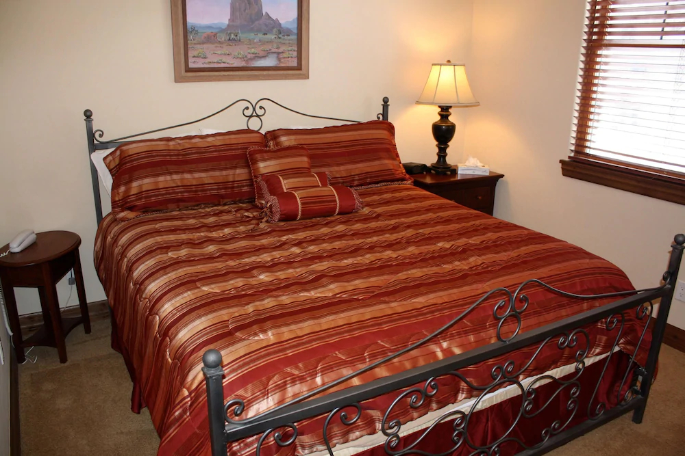 Highland Greens by Peak Property Management