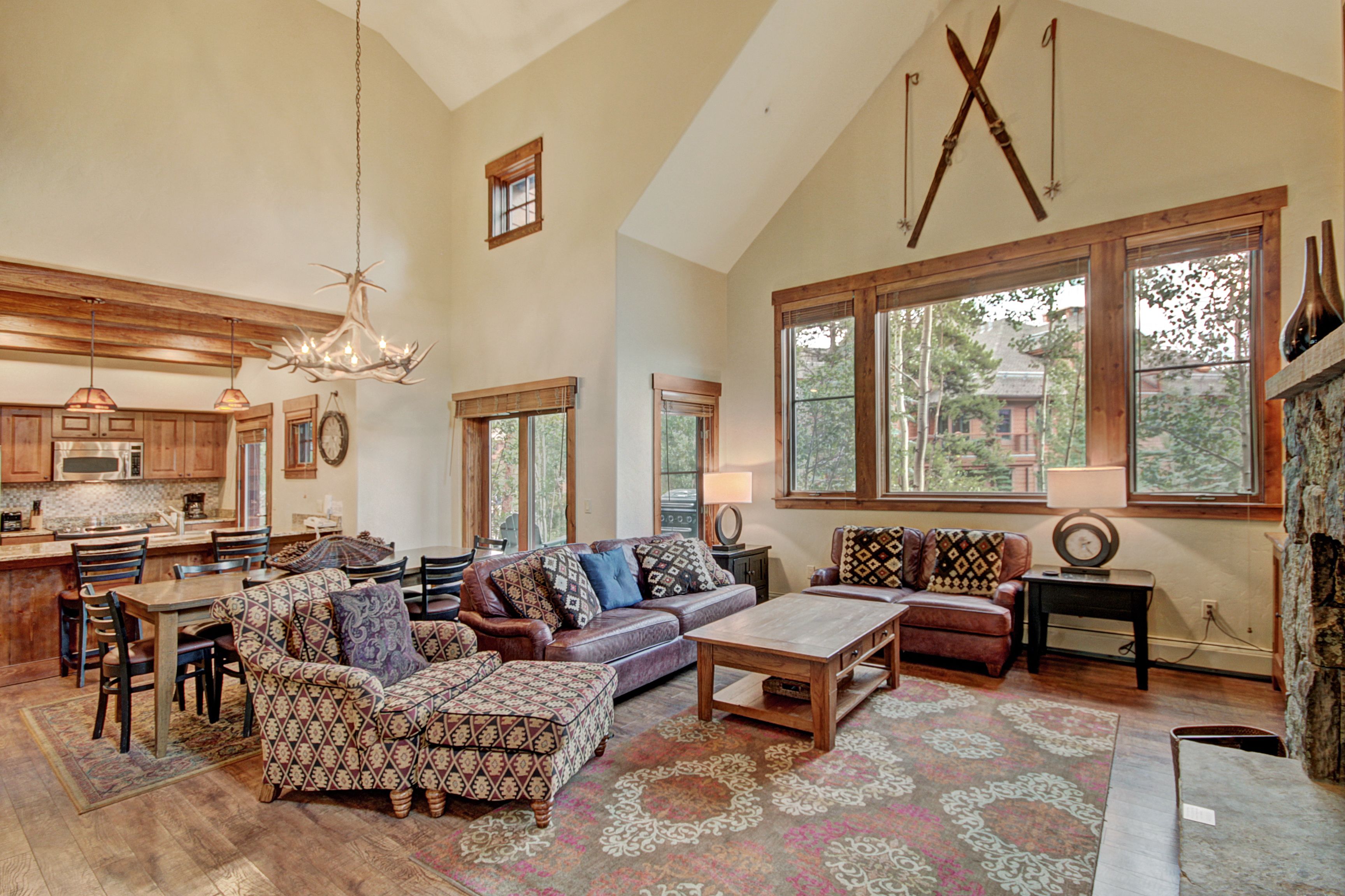 Mountain Thunder Lodge