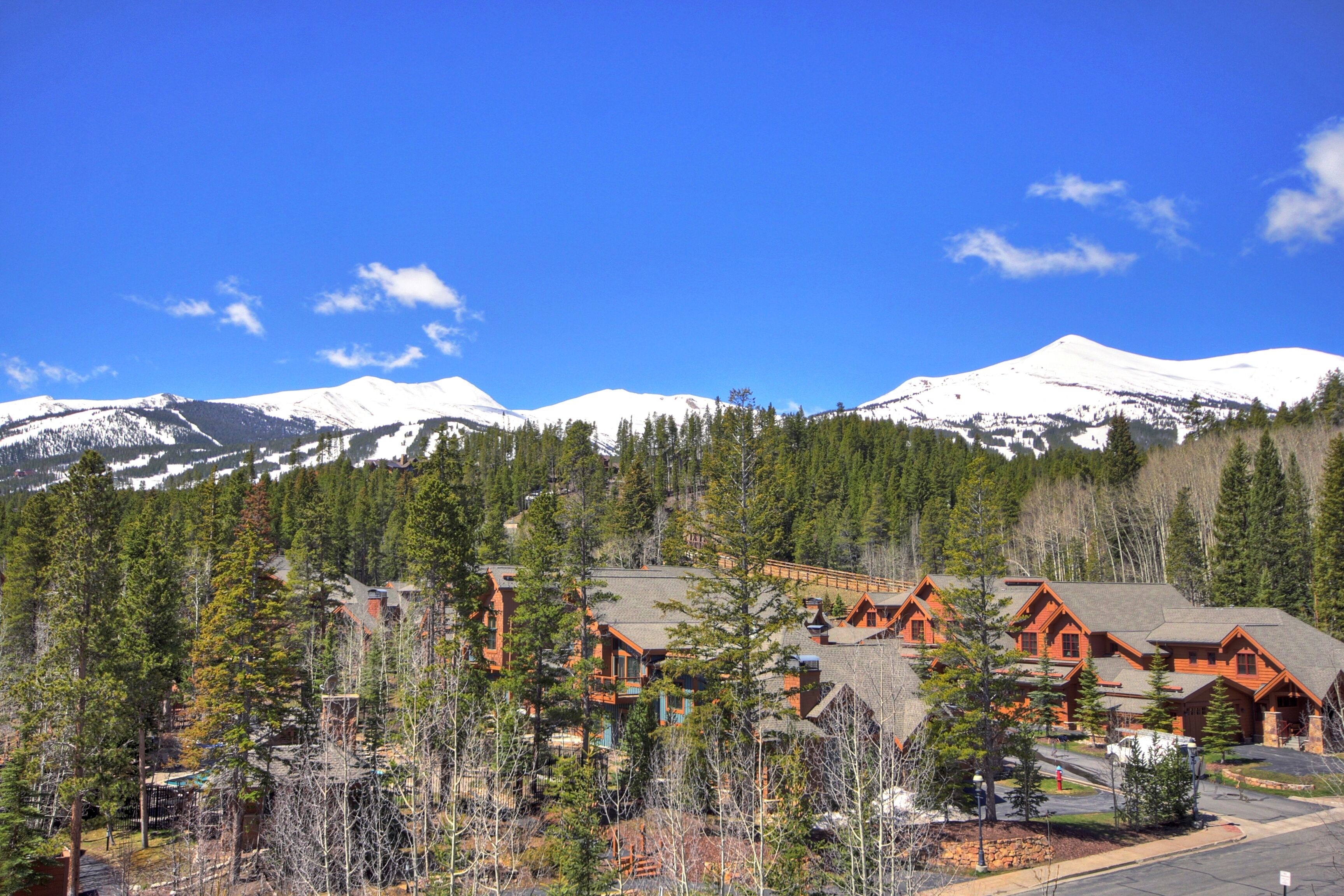 Mountain Thunder Lodge