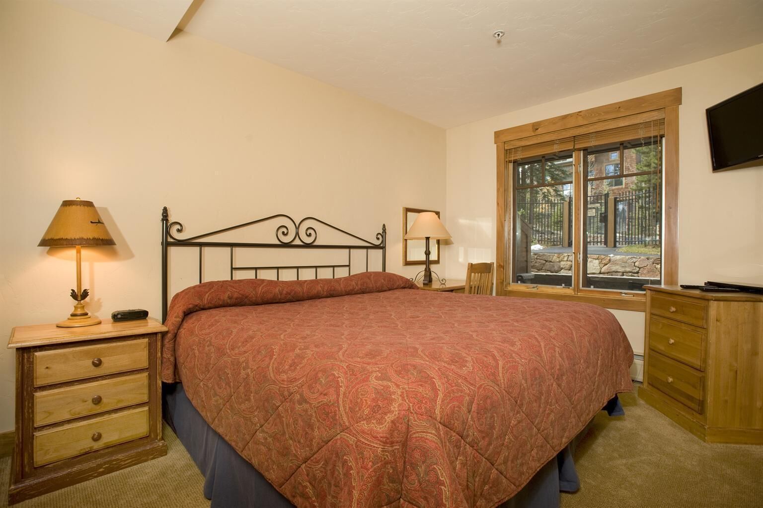 Mountain Thunder Lodge