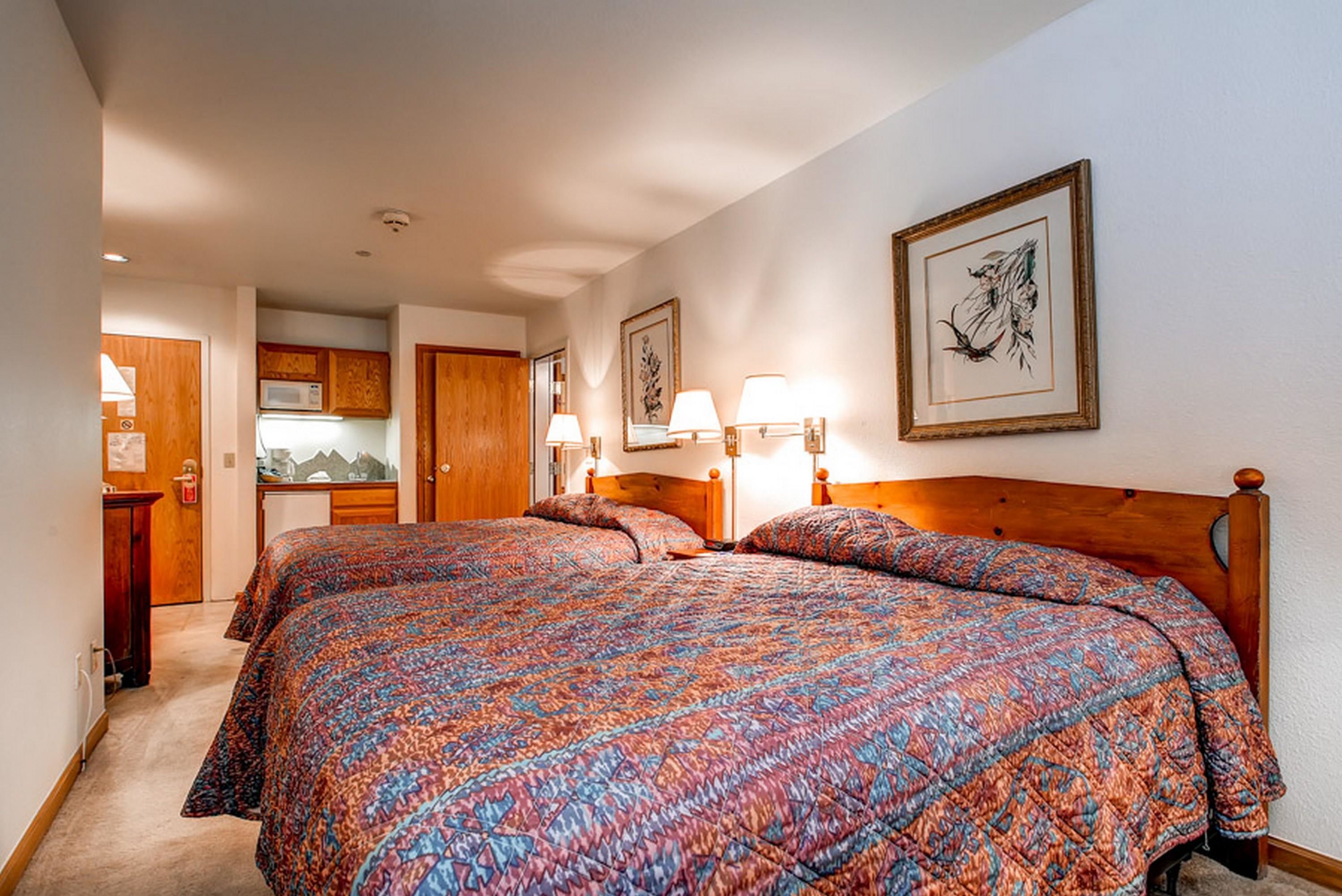River Mountain Lodge