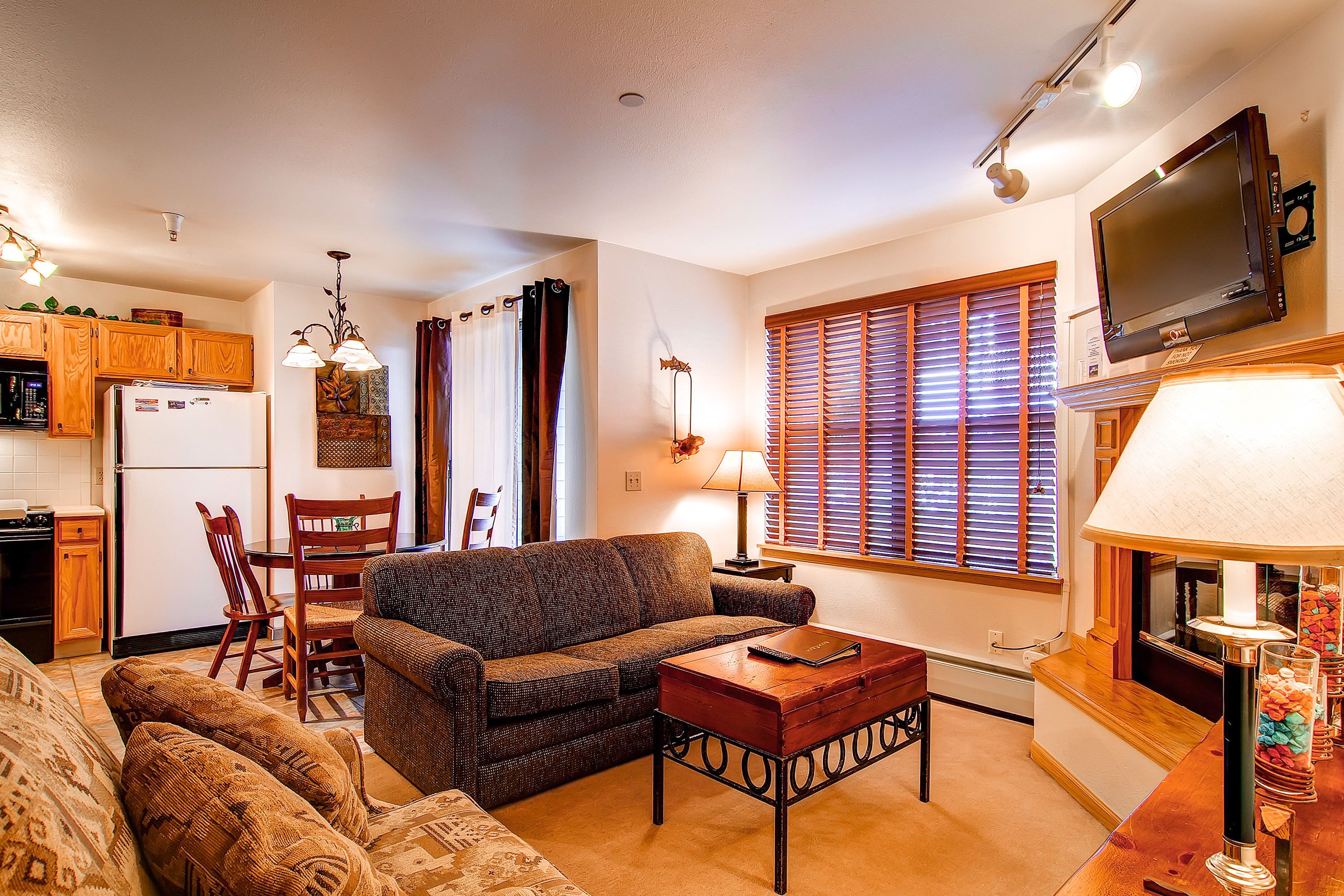 River Mountain Lodge