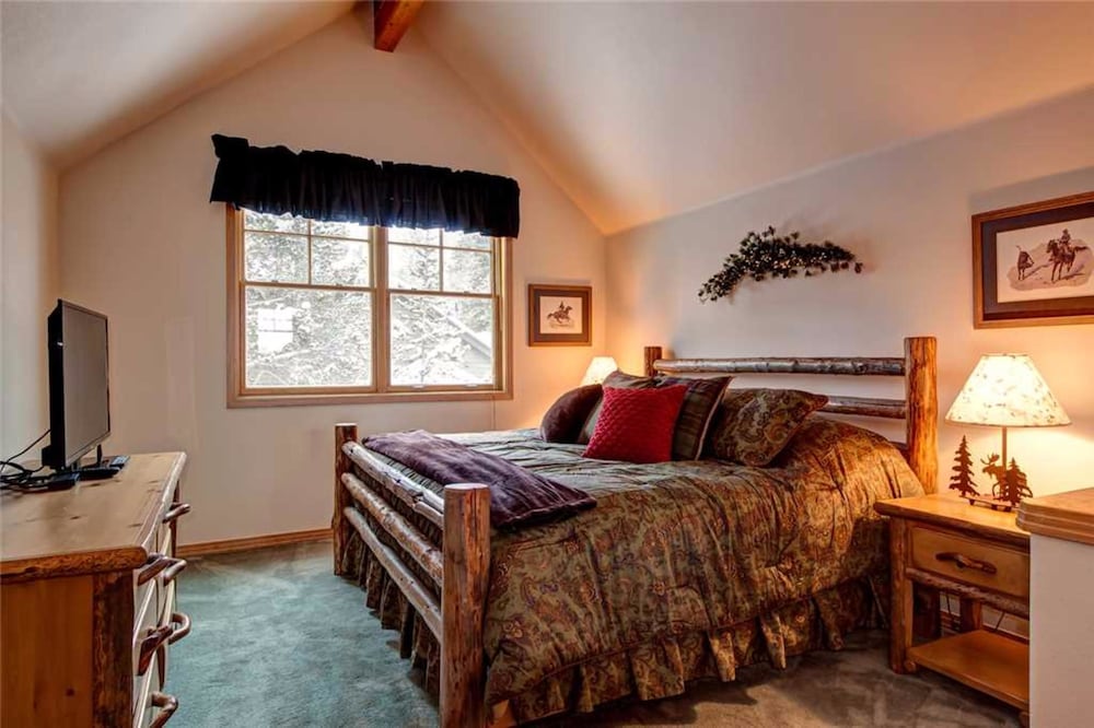 The Corral at Breckenridge by Great Western Lodging