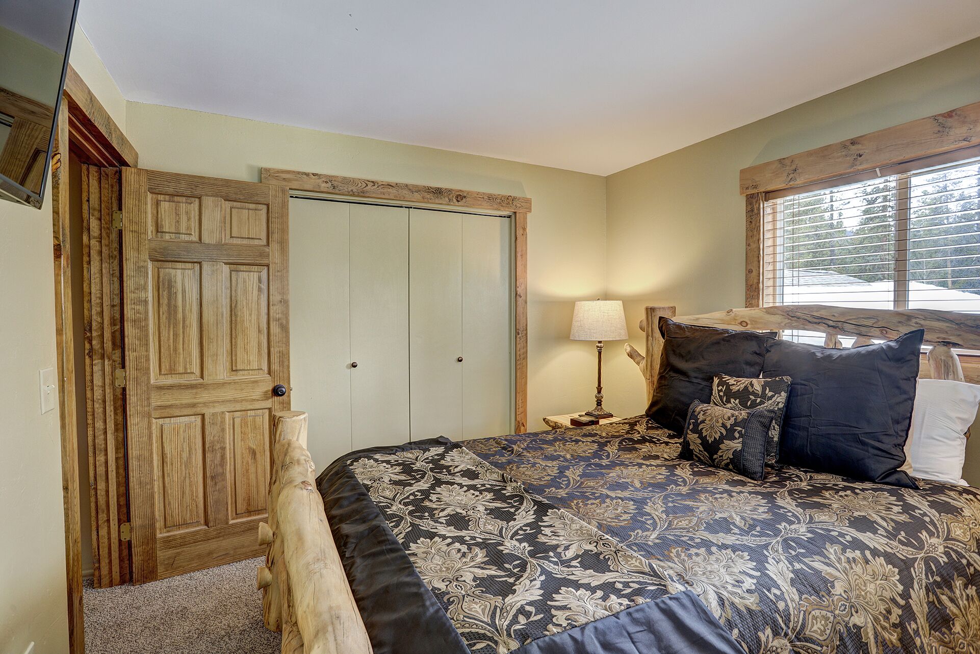 Ziggy Bear Lodge