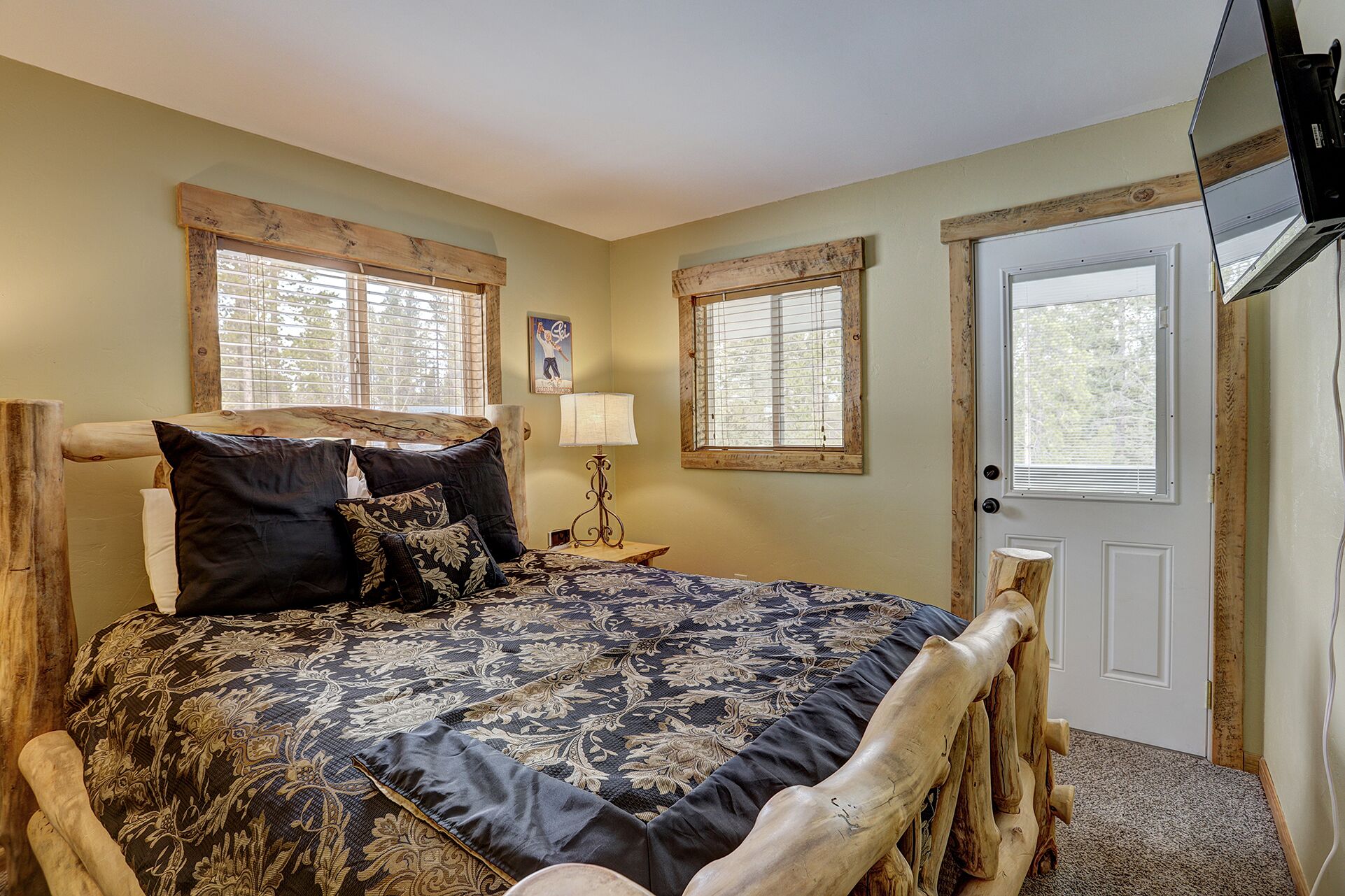 Ziggy Bear Lodge