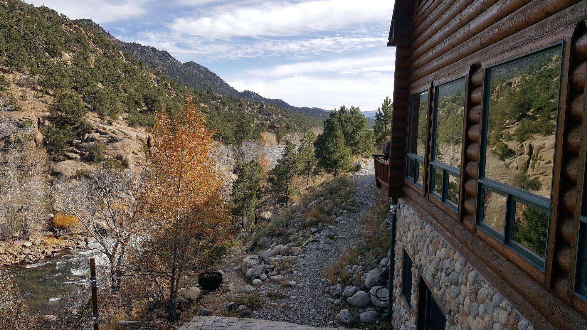 Liars Lodge Bed & Breakfast
