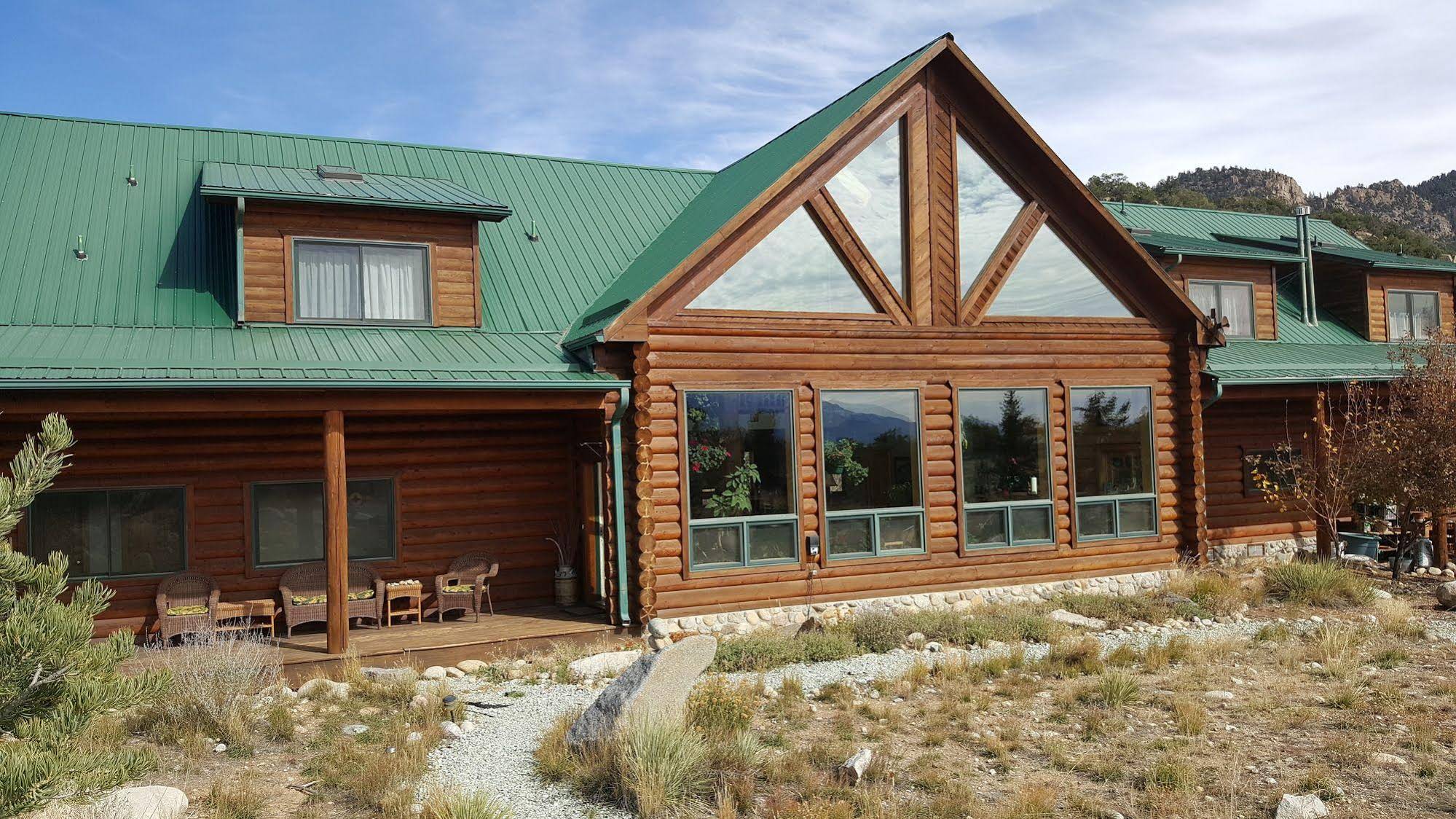 Liars Lodge Bed & Breakfast