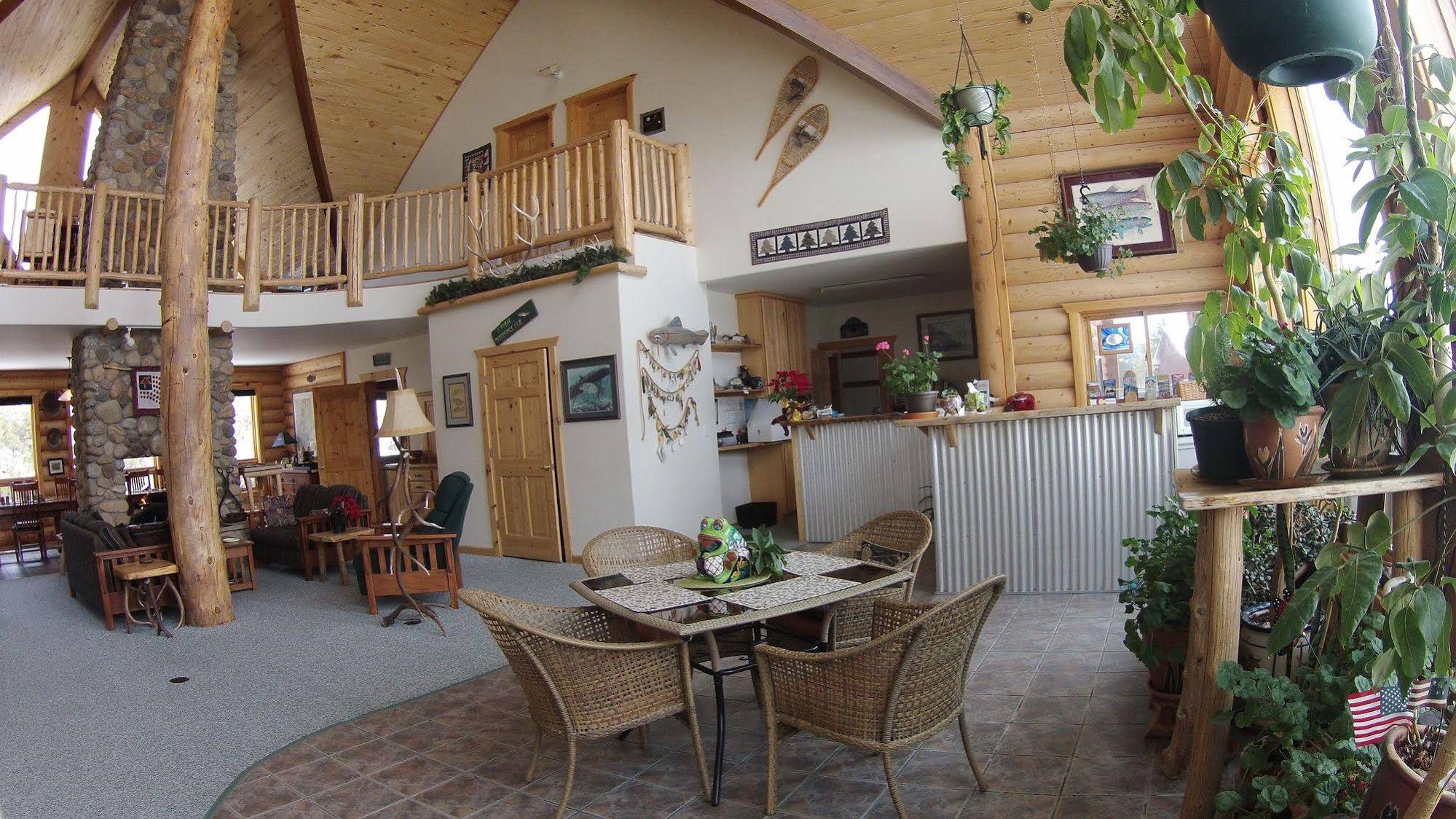 Liars Lodge Bed & Breakfast