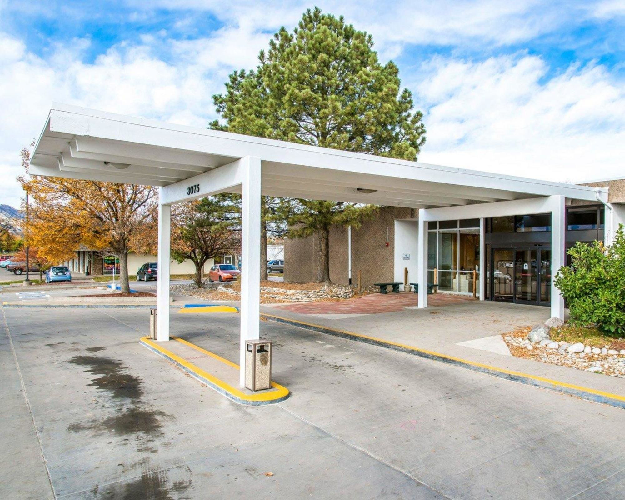 Quality Inn & Suites