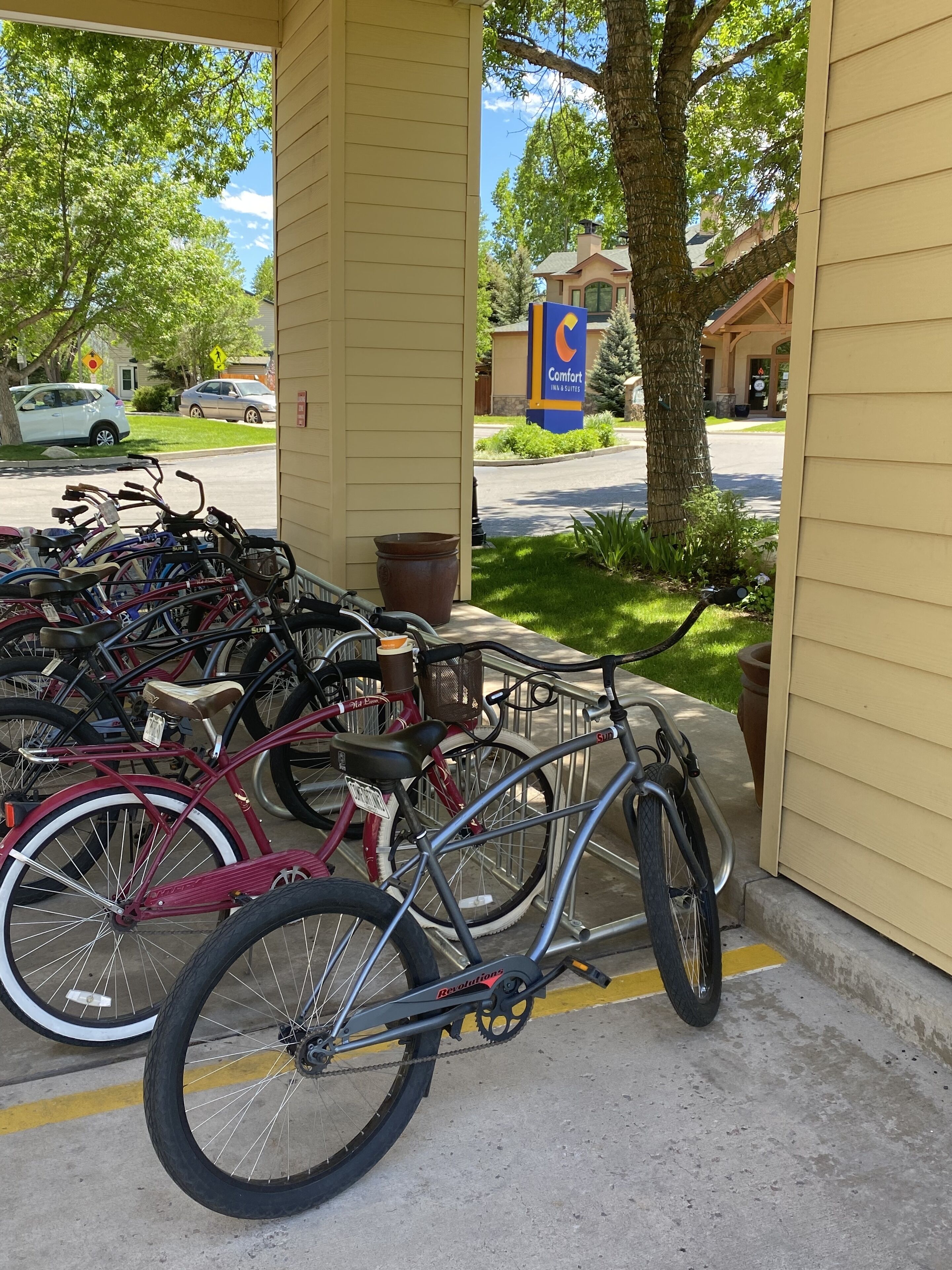 Comfort Inn & Suites