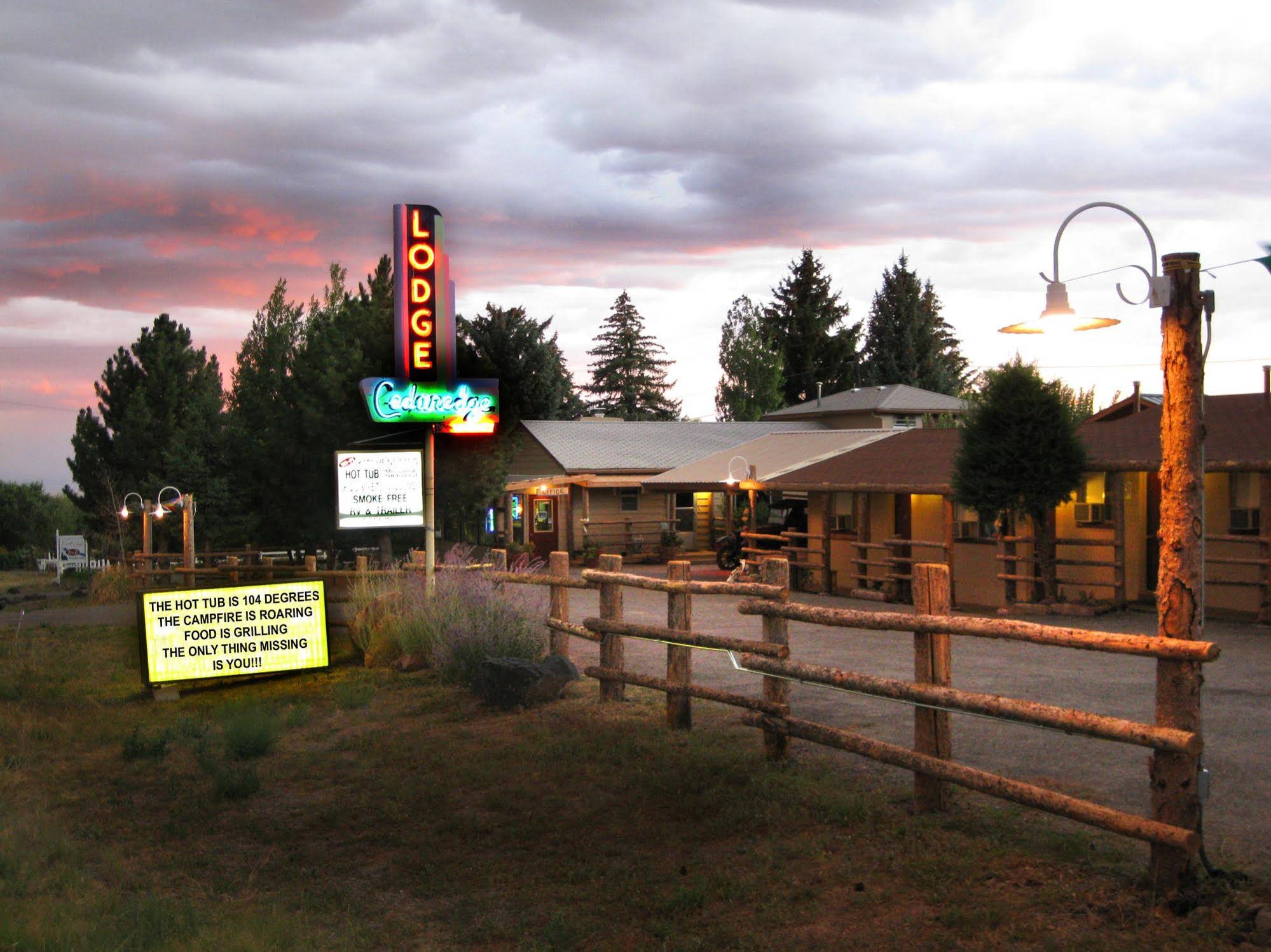 The Cedaredge Lodge