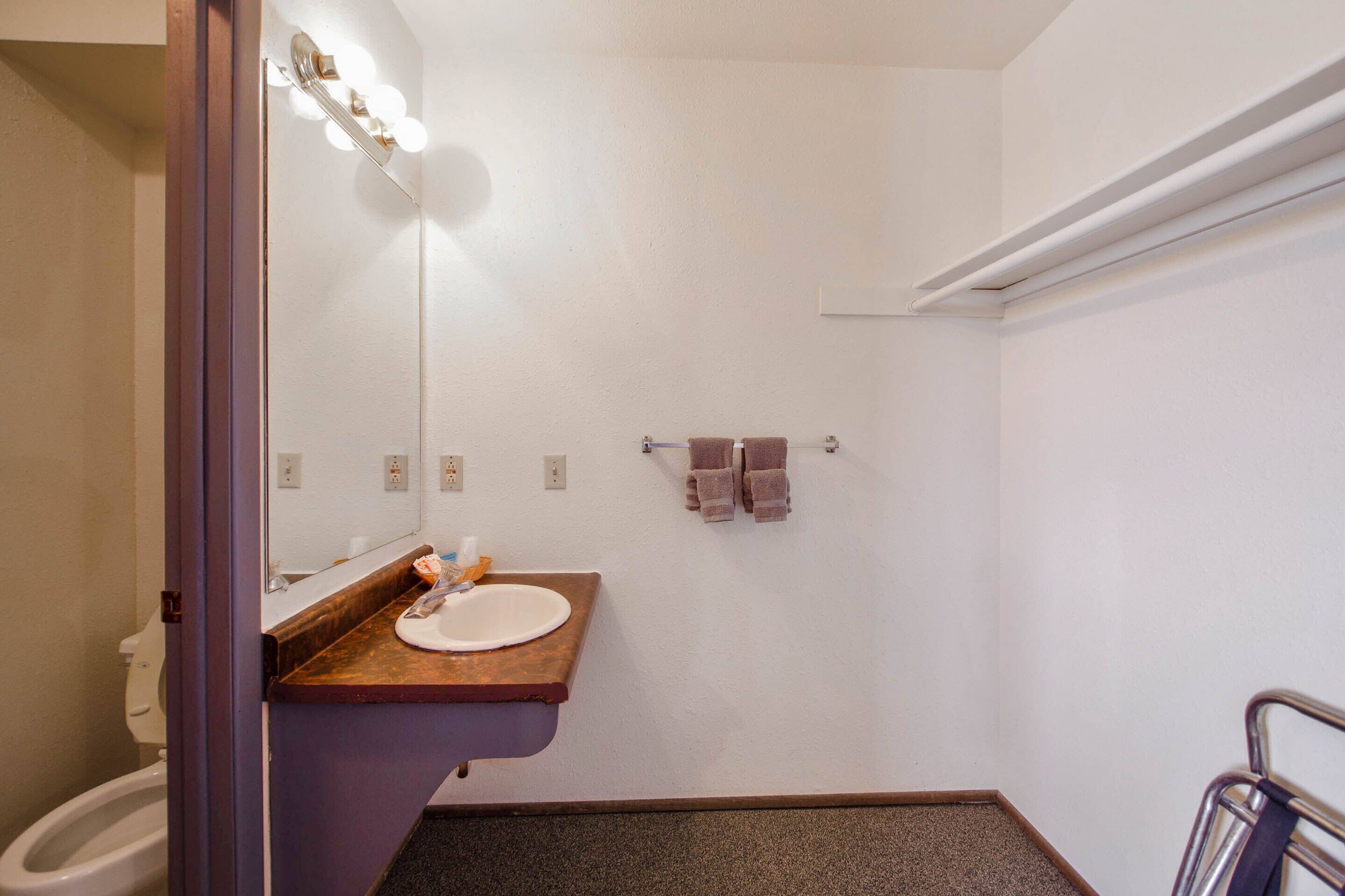 Hotel Cheyenne Wells by OYO Rooms