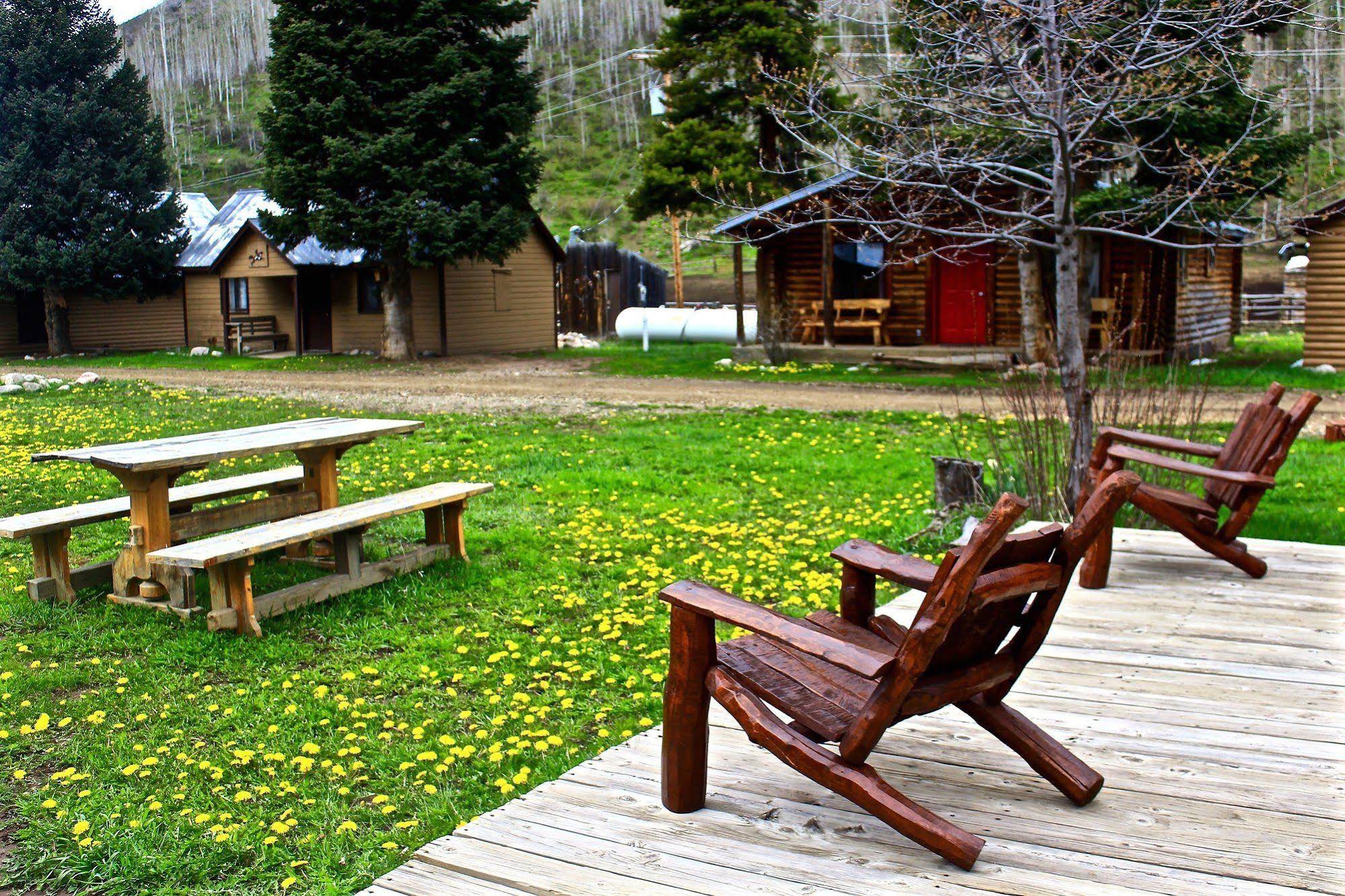 Elk River Guest Ranch