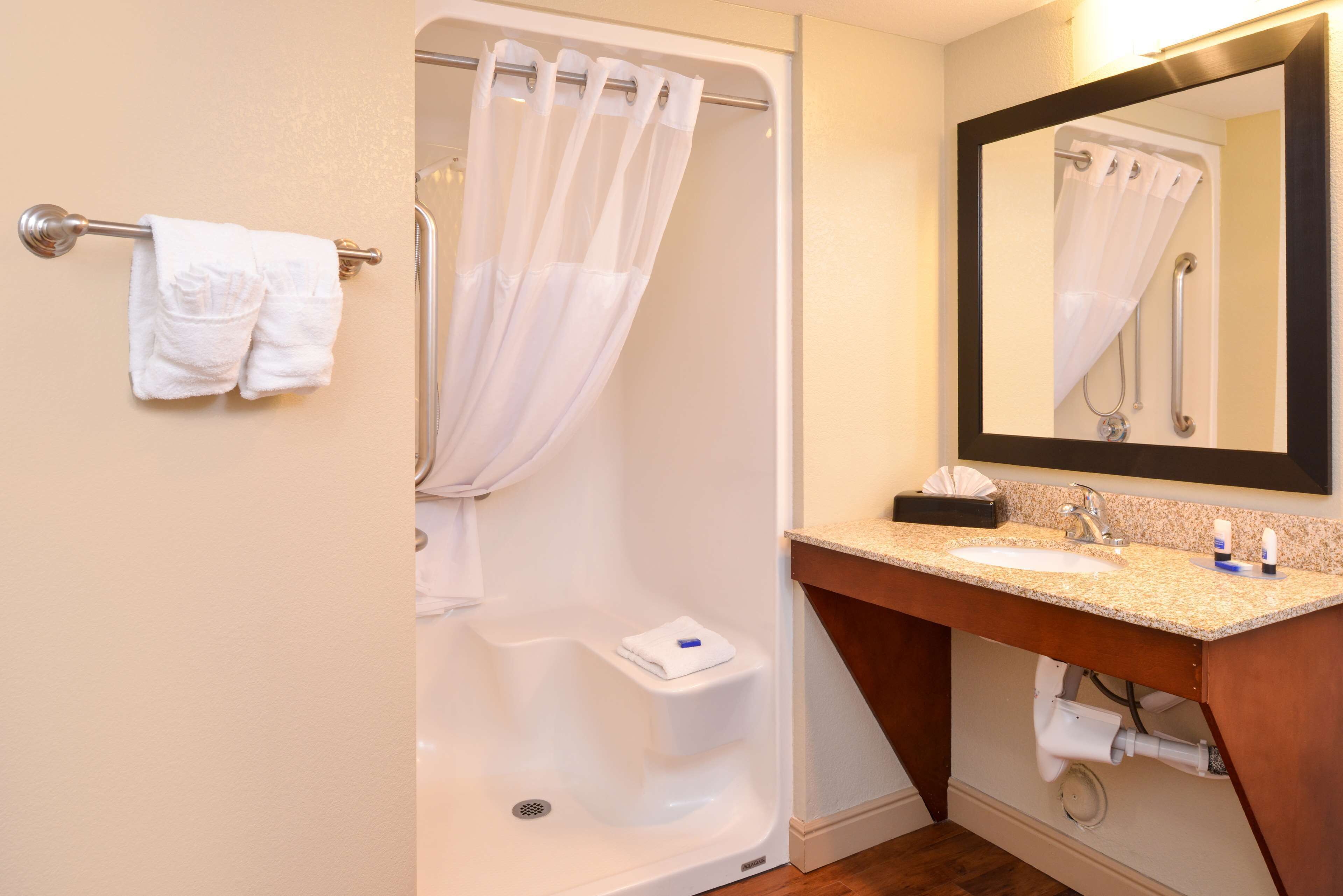 Best Western Executive Inn & Suites