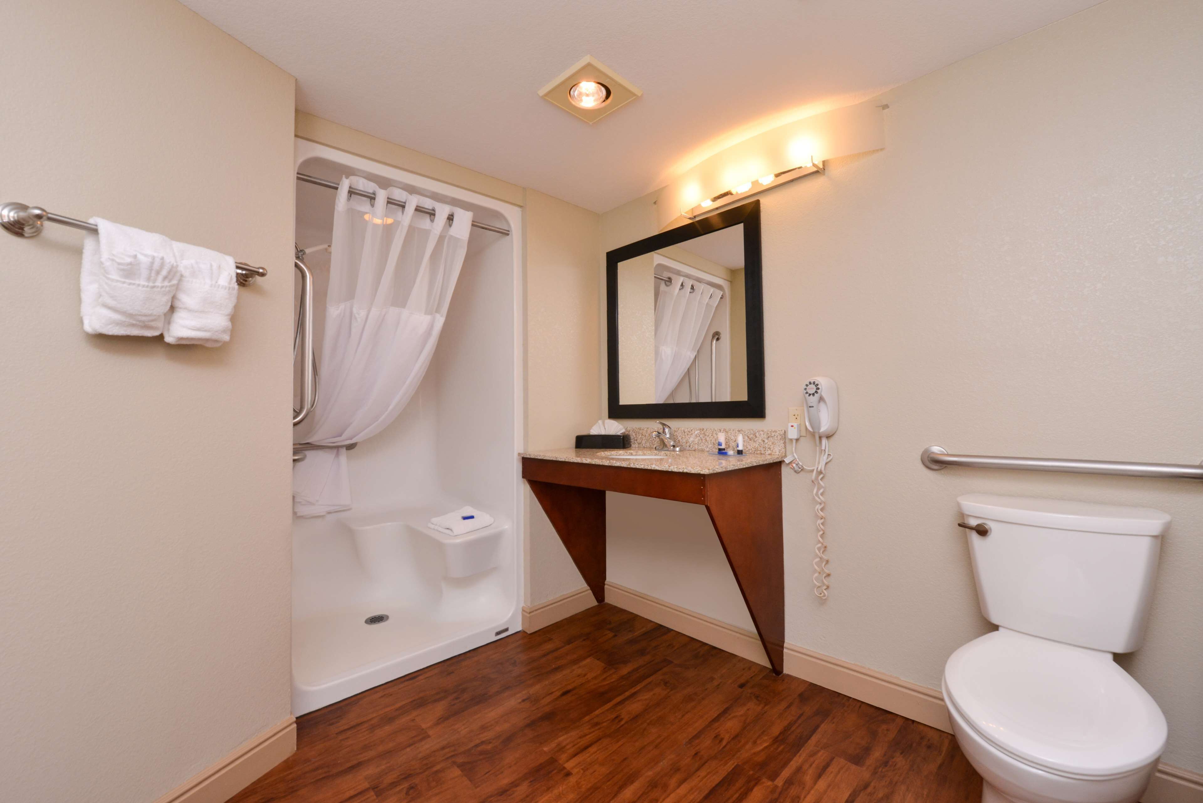Best Western Executive Inn & Suites