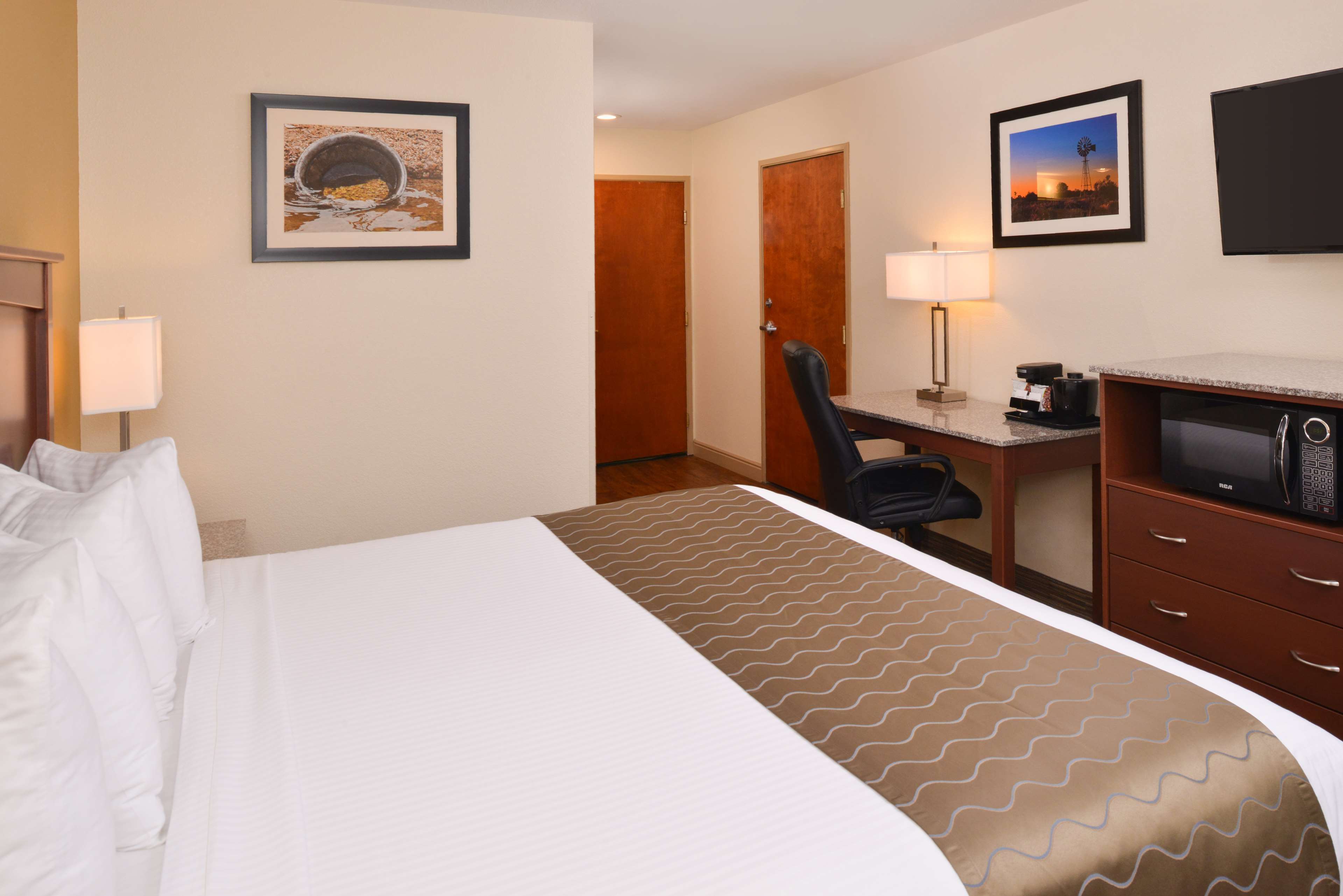 Best Western Executive Inn & Suites