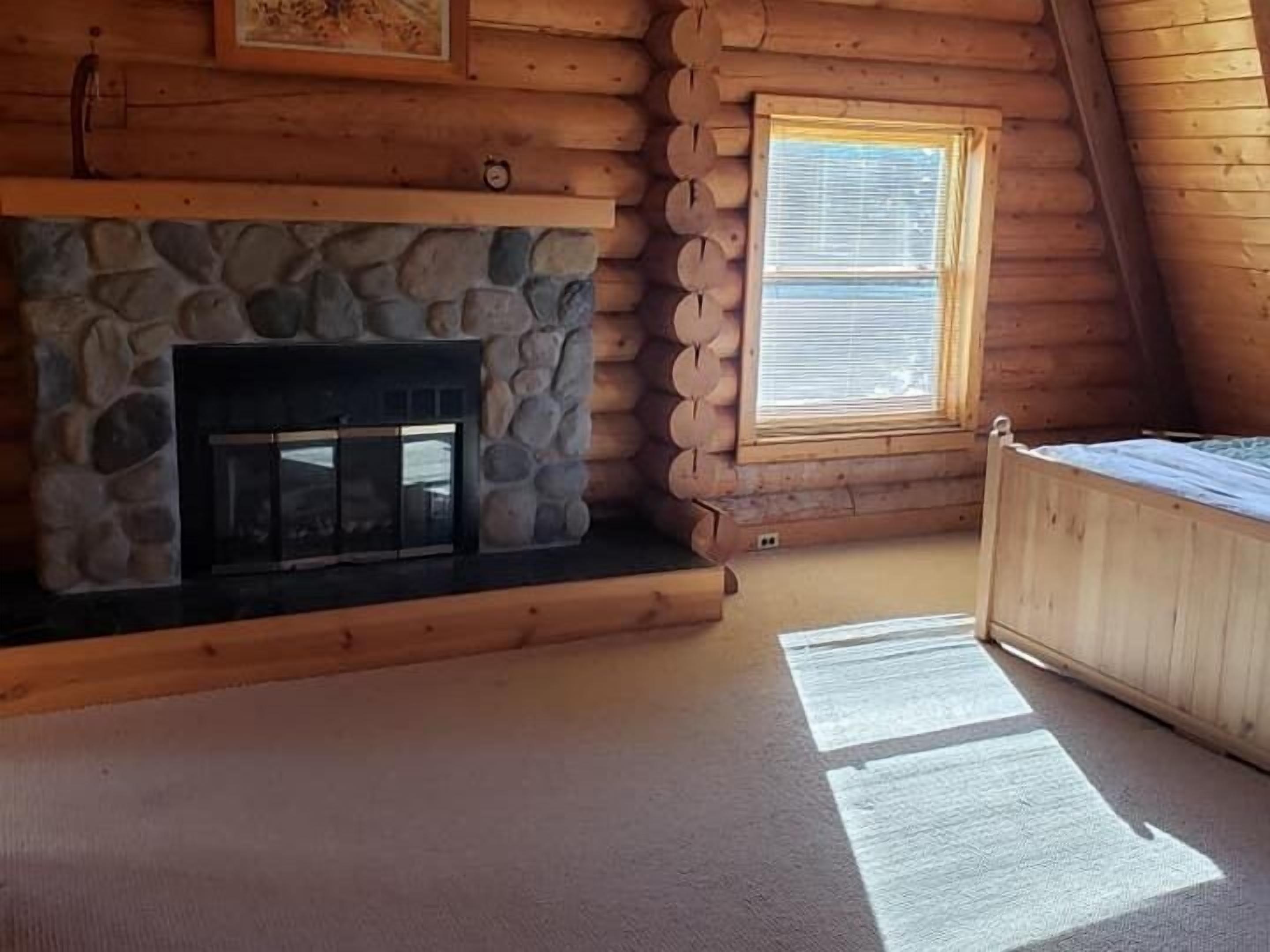 Black Forest B&B Lodge & Cabins