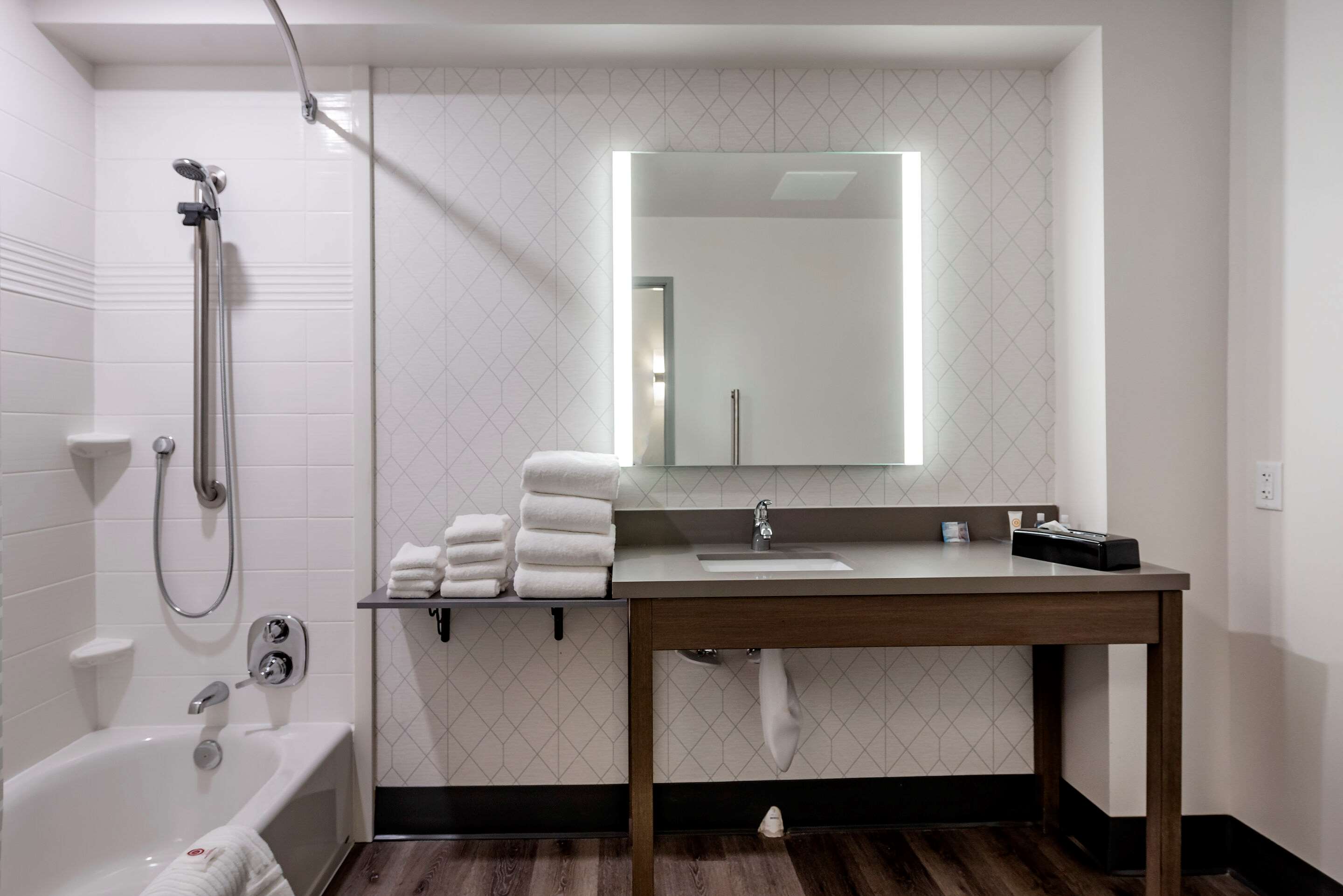 Comfort Suites Colorado Springs East - Medical Center Area